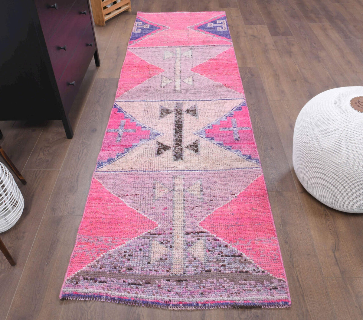 1970'lerden Anadolu kökenli geometrik desenli el dokuma vintage yolluk, 84x284 cm