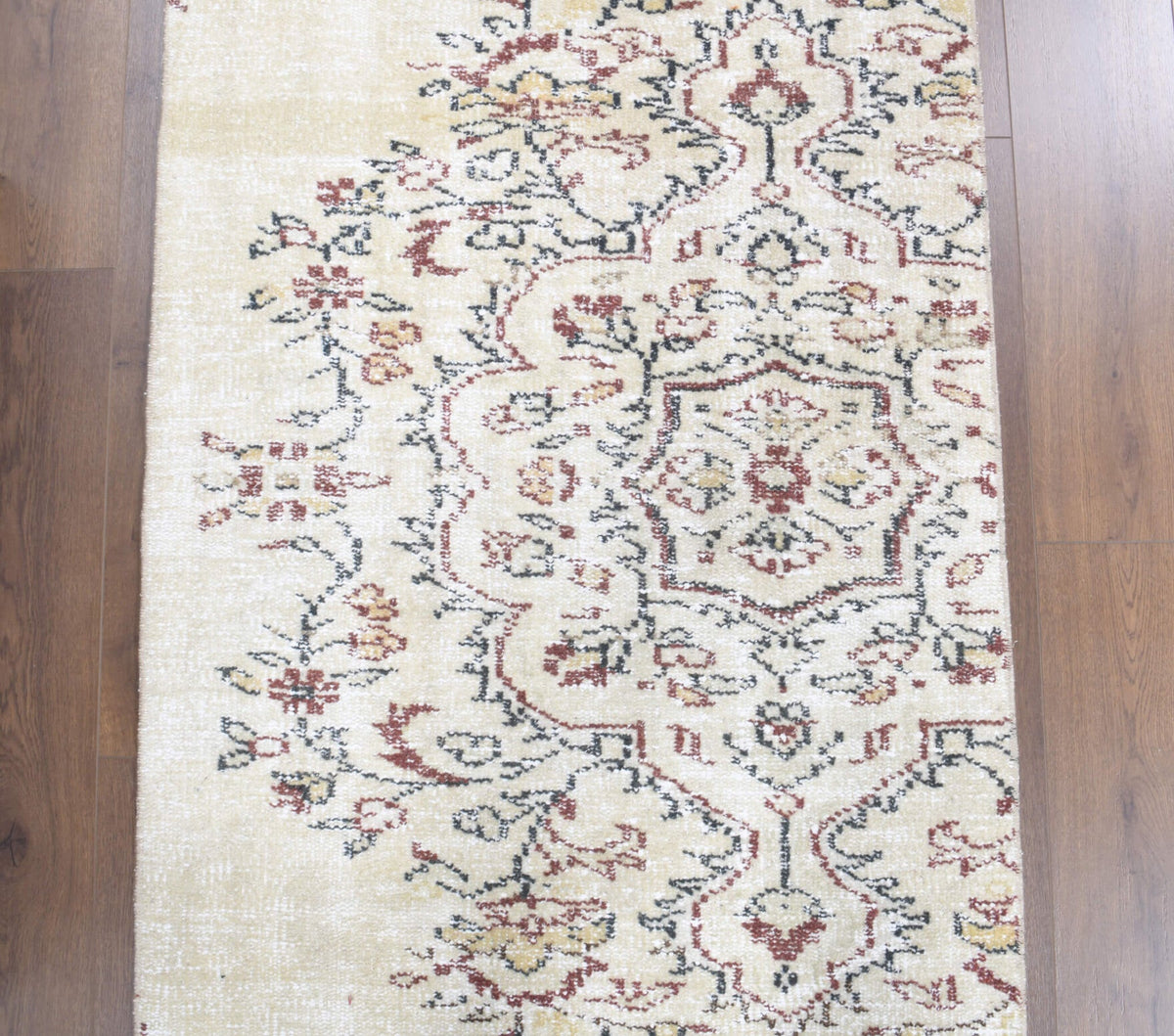 Tek parça el dokuma vintage yolluk 88x265 cm (2,33 m²) – Pera Halı