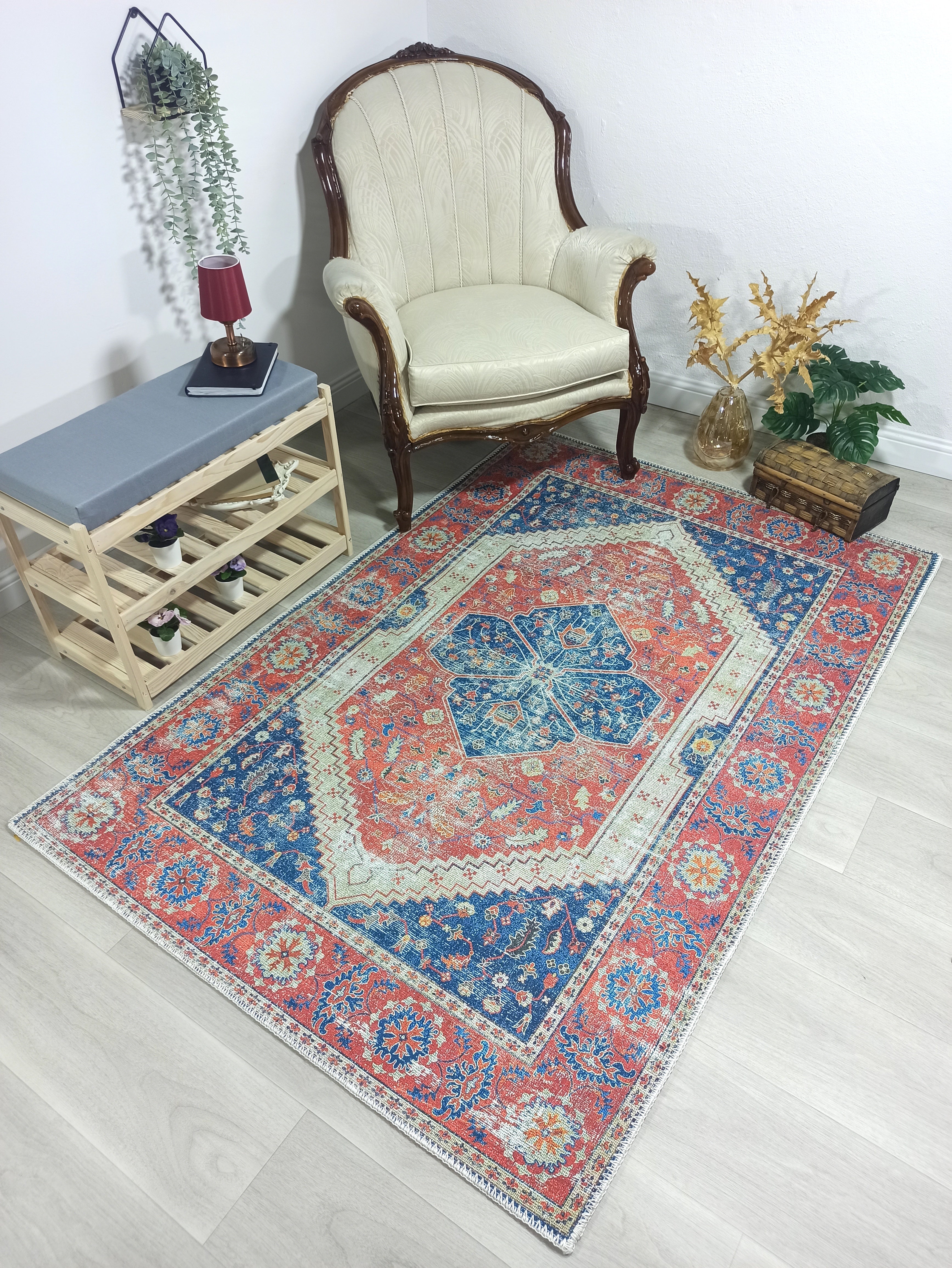 Vintage Eskitme Kırmızı Mavi Halı - Pera Halı