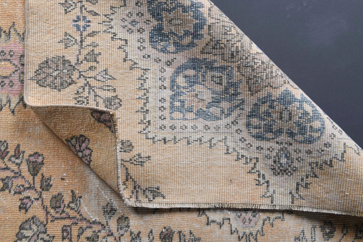 1,78 m² el dokuma vintage halı – Anadolu, 1970'ler