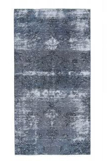 116x223 cm mavi ve lacivert çiçek desenli el dokuma vintage halı – üstten tam görünüm