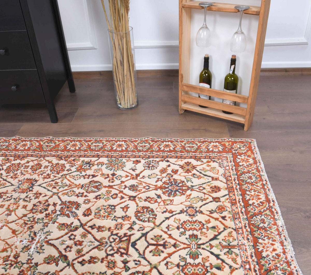 Turuncu, kahverengi ve kırmızı renkli el dokuma vintage halı, yün hav, pamuk taban