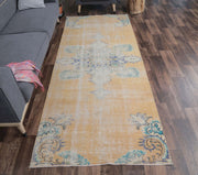 1970'lerden Anadolu kökenli oryantal desenli el dokuma vintage yolluk, 113x275 cm