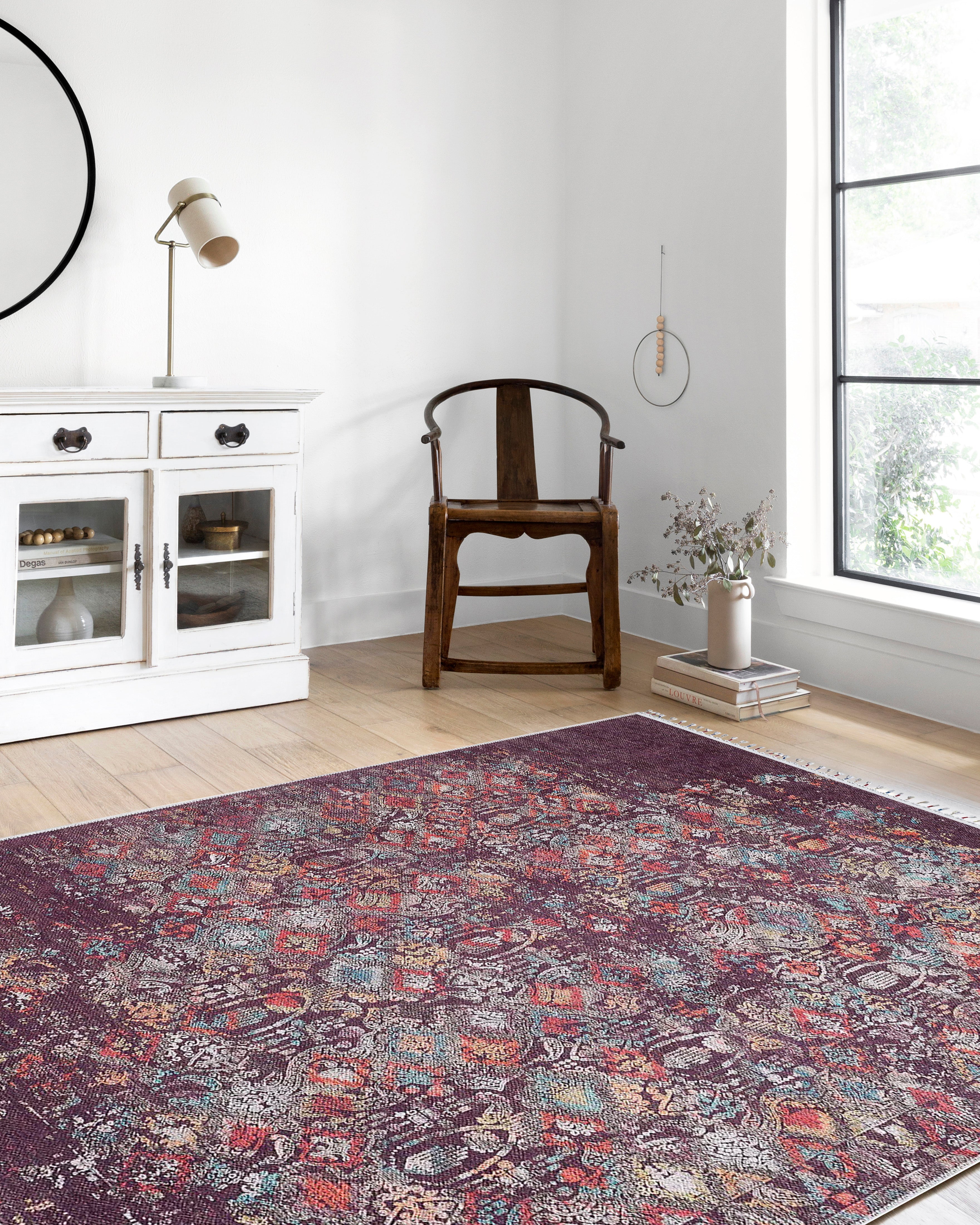 Blassrosa, cremebeige, geometrisch gemusterter Kelim-Teppich