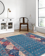 Blassrosa, cremebeige, geometrisch gemusterter Kelim-Teppich