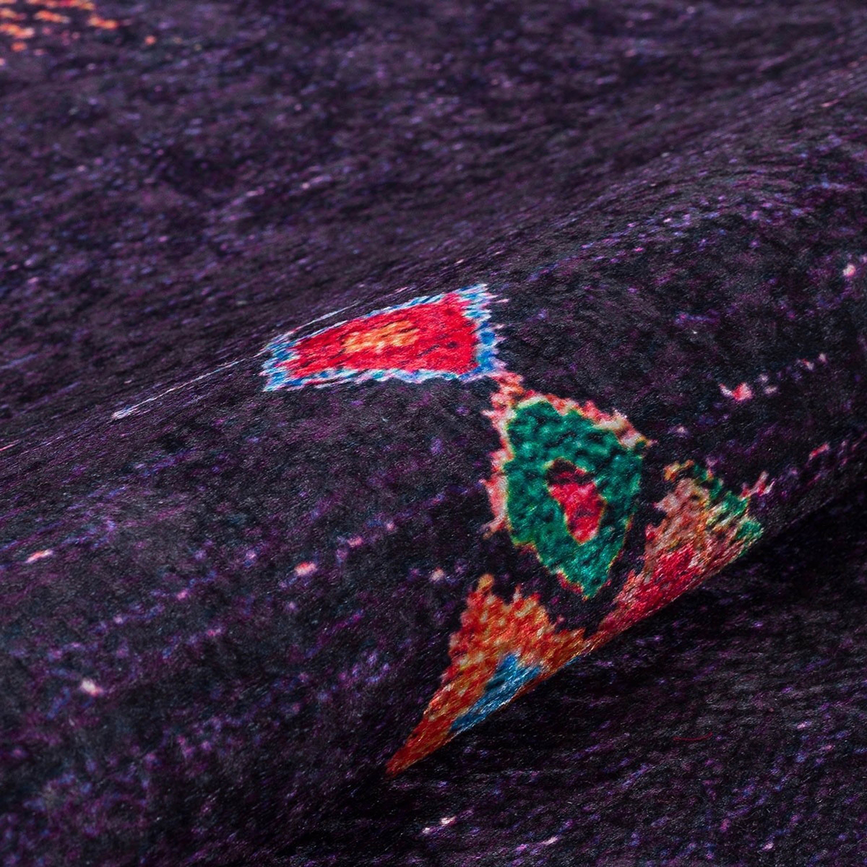 Mor Çok Renkli Etnik Desenli Modern Kilim Halı