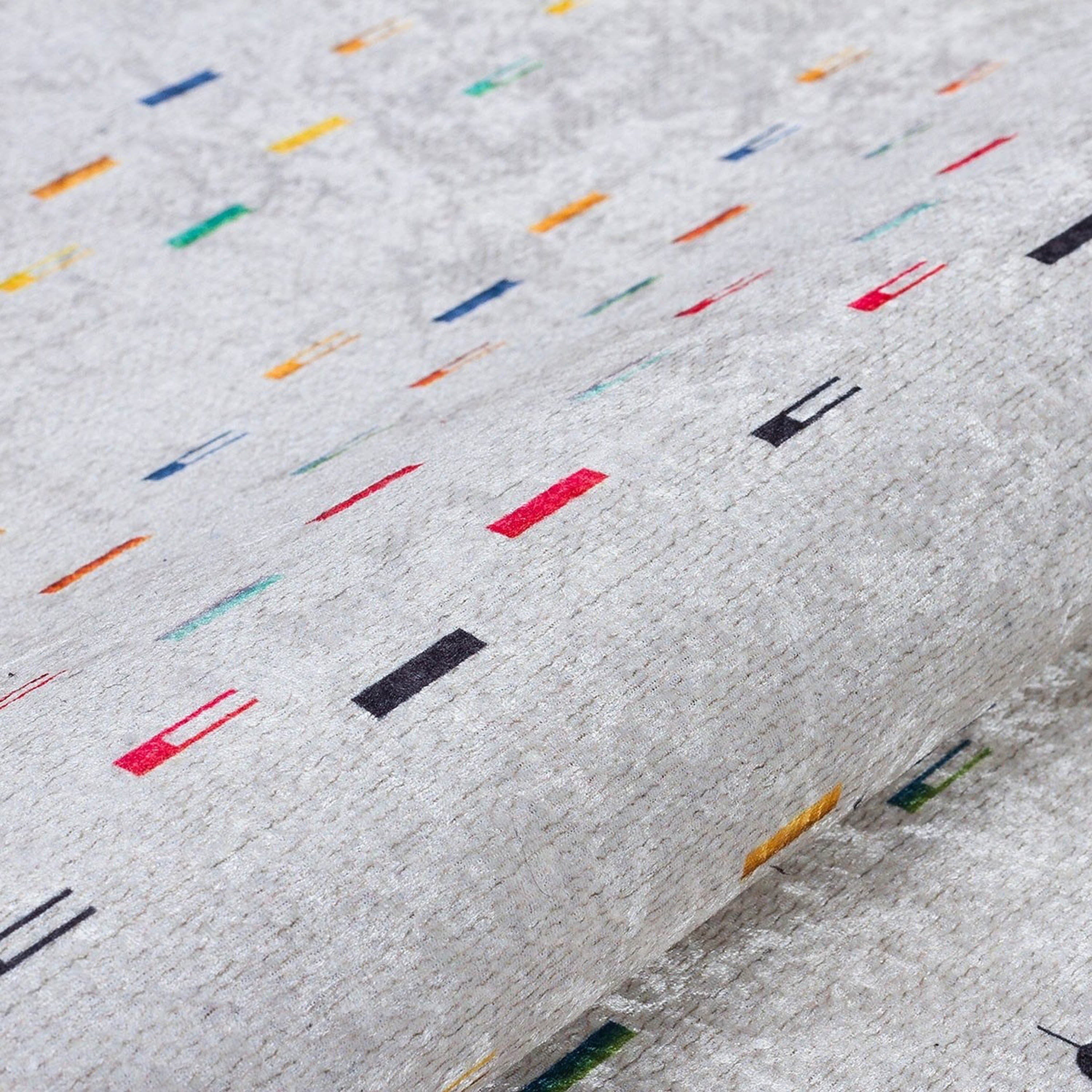 Krem Çok Renkli Etnik Desenli Modern Saçaklı Kilim Halı