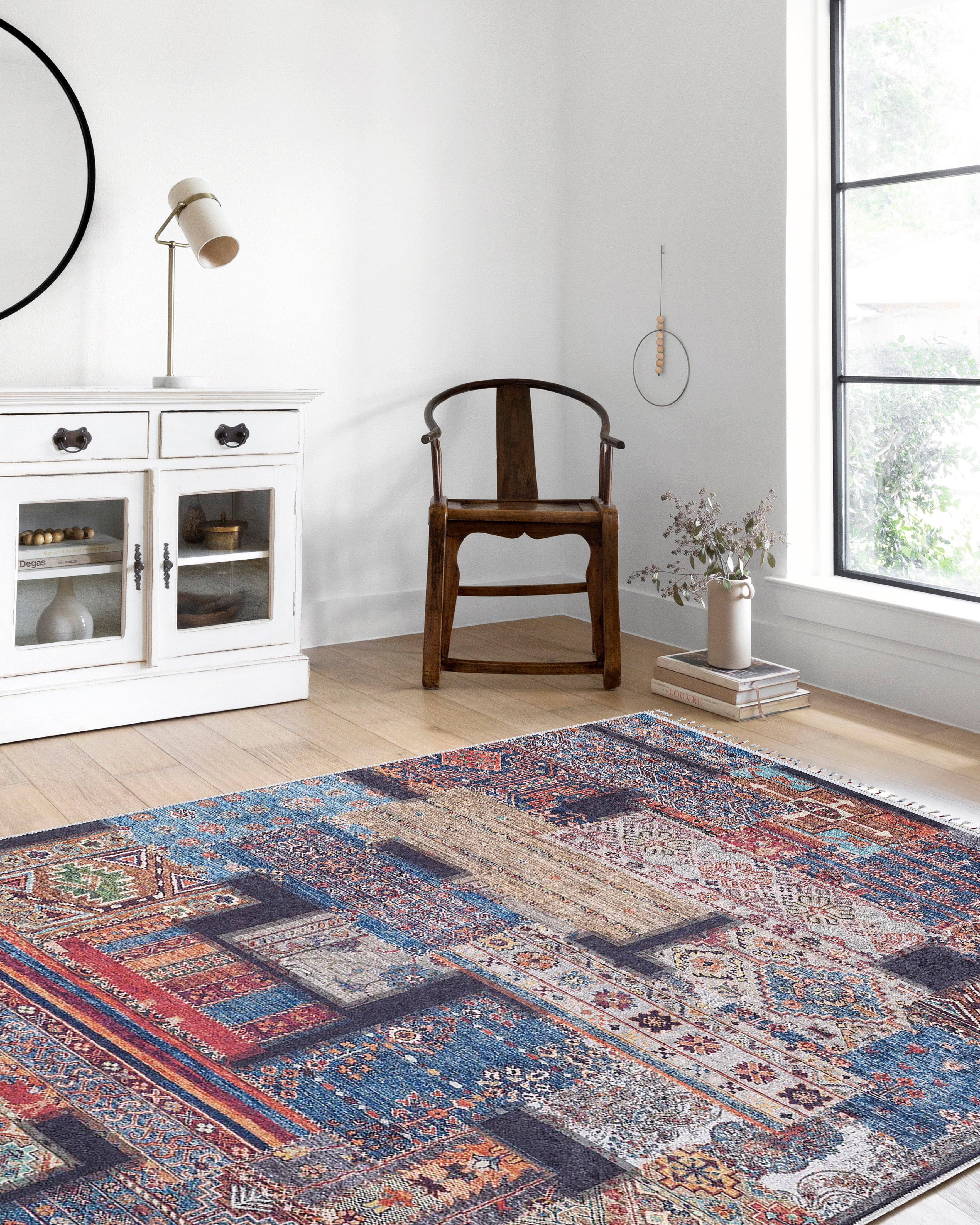 Blassrosa, cremebeige, geometrisch gemusterter Kelim-Teppich