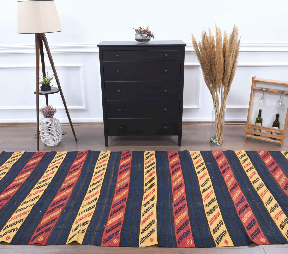 El yapımı vintage yolluk 137x447 cm kilim desenli yün - yakın çekim doku detayı