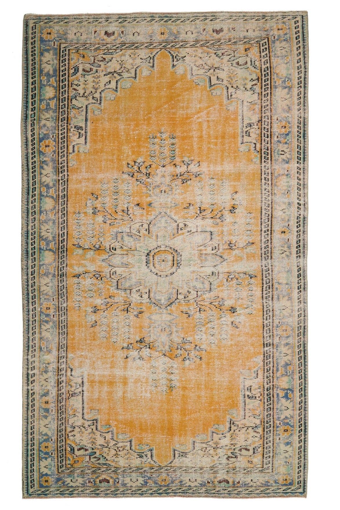 162x276 cm turuncu ve bej oryantal desenli el dokuma vintage halı – üstten tam görünüm
