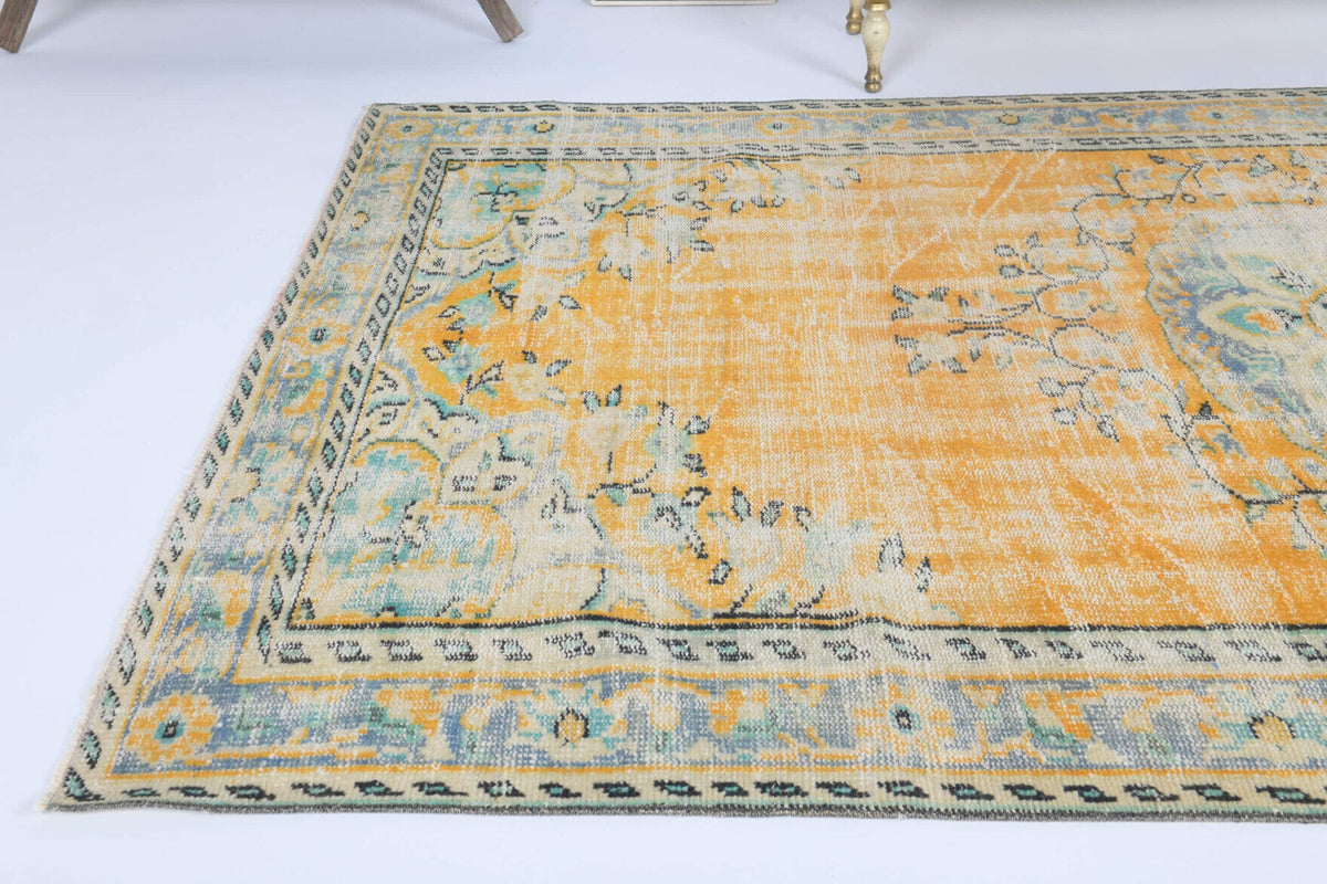 5x9 Ft  - Vintage Area Anatolian Rug