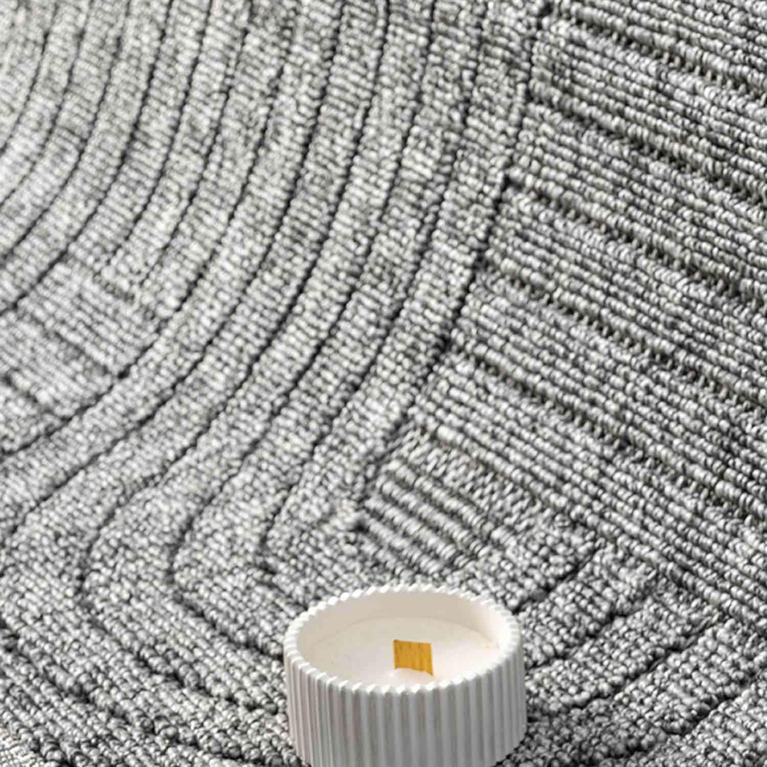 Antrasit Gri Geometrik Desenli Yumuşak Halı