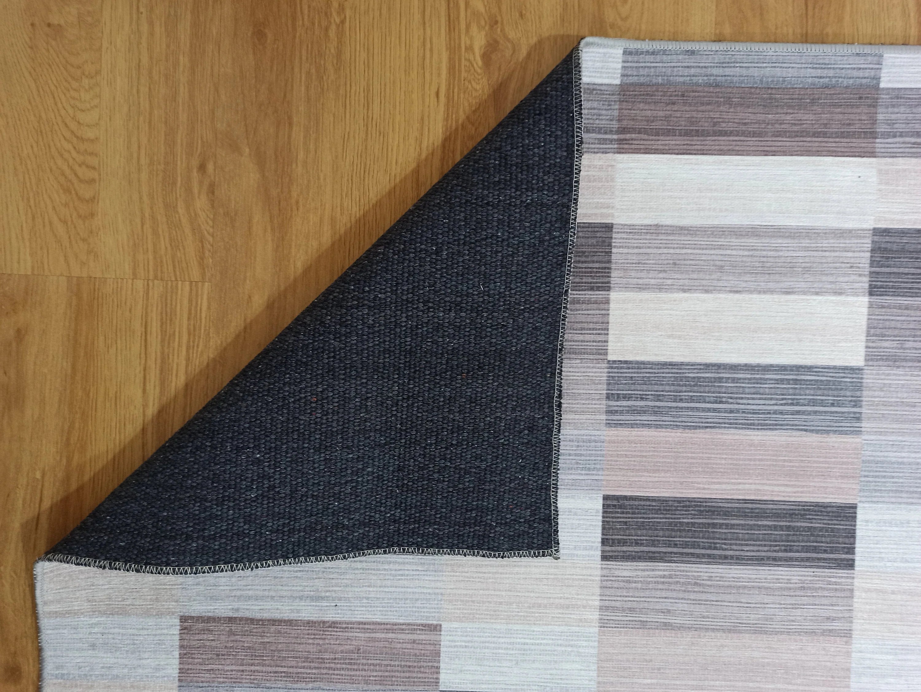 Grauer Vintage-Teppich mit geometrischem Muster