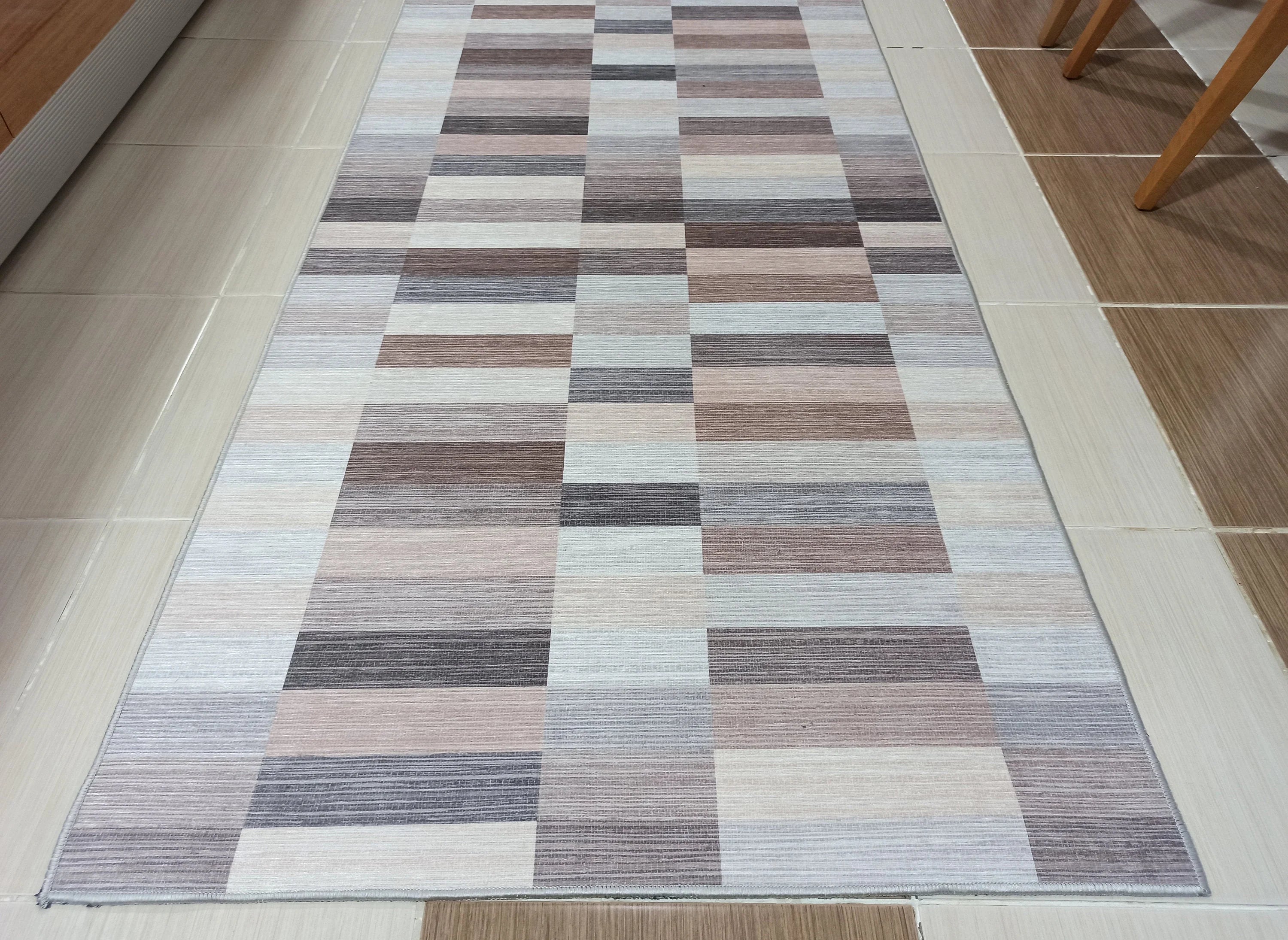 Grauer Vintage-Teppich mit geometrischem Muster