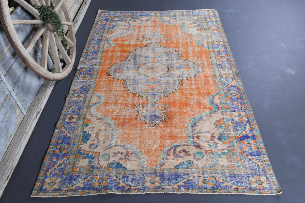 1970'lerden Anadolu kökenli oryantal desenli el dokuma vintage halı, 182x291 cm