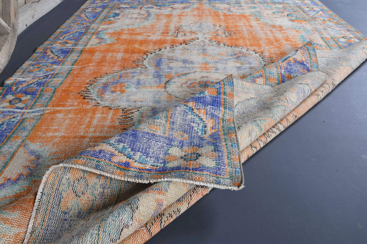 Salon için oryantal desenli el dokuma vintage halı – 182x291 cm