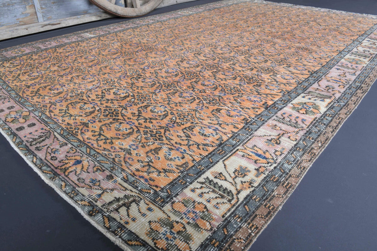 6x10 Handmade Vintage Hereke Area Rug