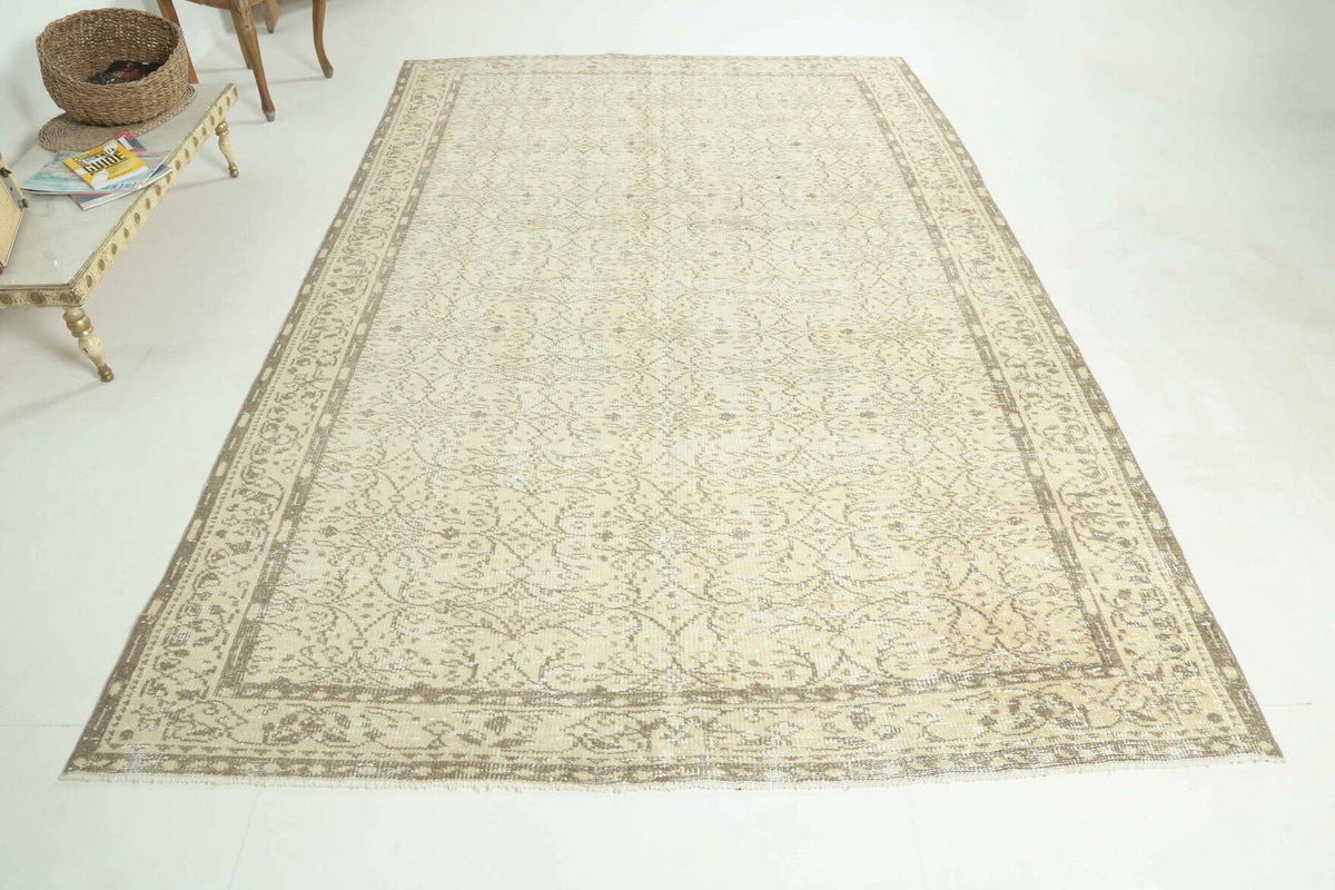 El yapımı vintage halı 193x292 cm bordürlü, çiçek desenli desenli yün - detay görünümü