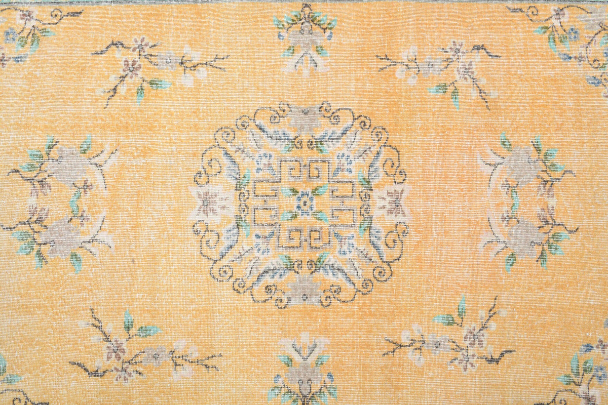 Salon için madalyonlu el dokuma vintage halı – 170x284 cm