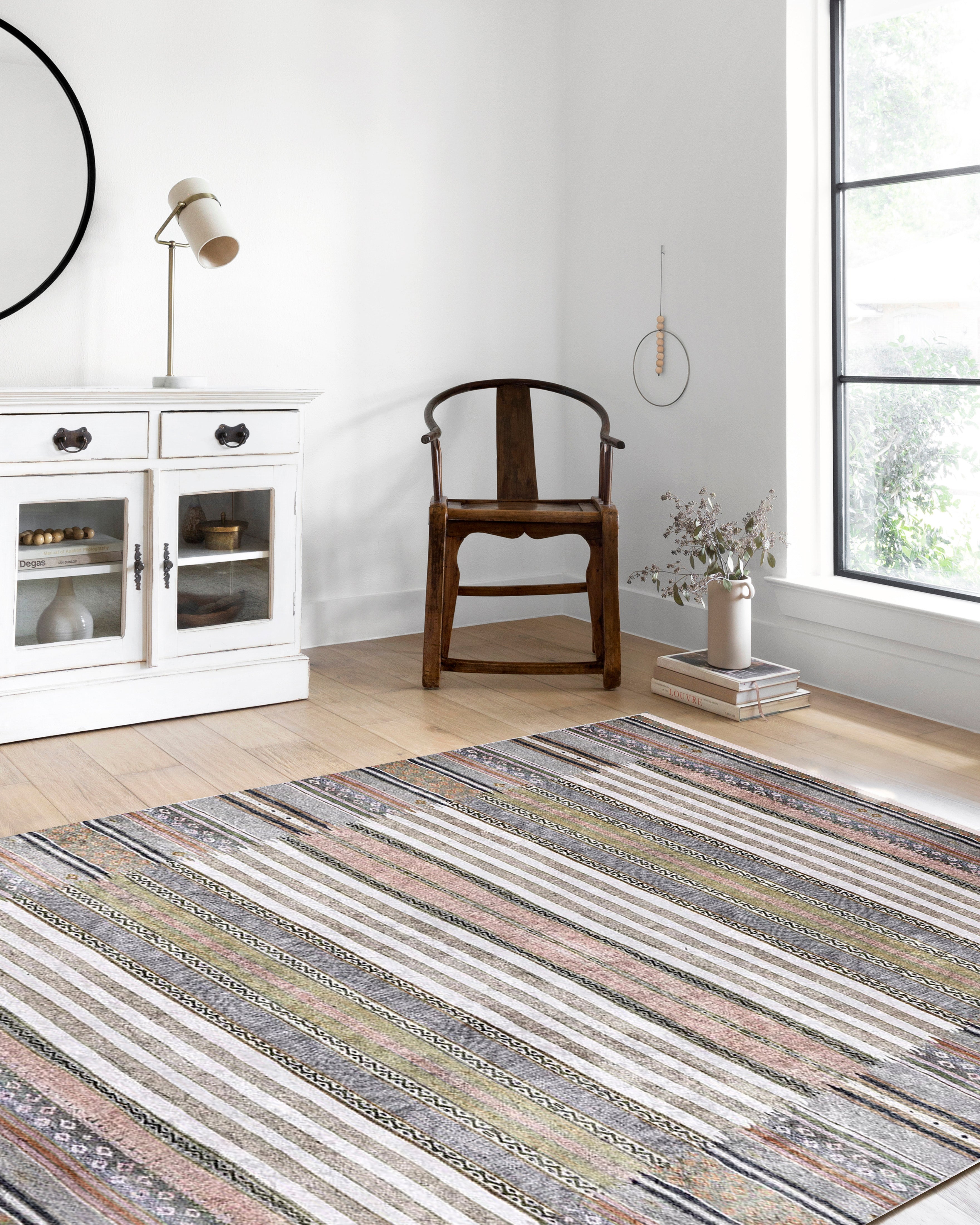Renkli Çizgili Desenli Anadolu Kilim Halı - Pera Halı