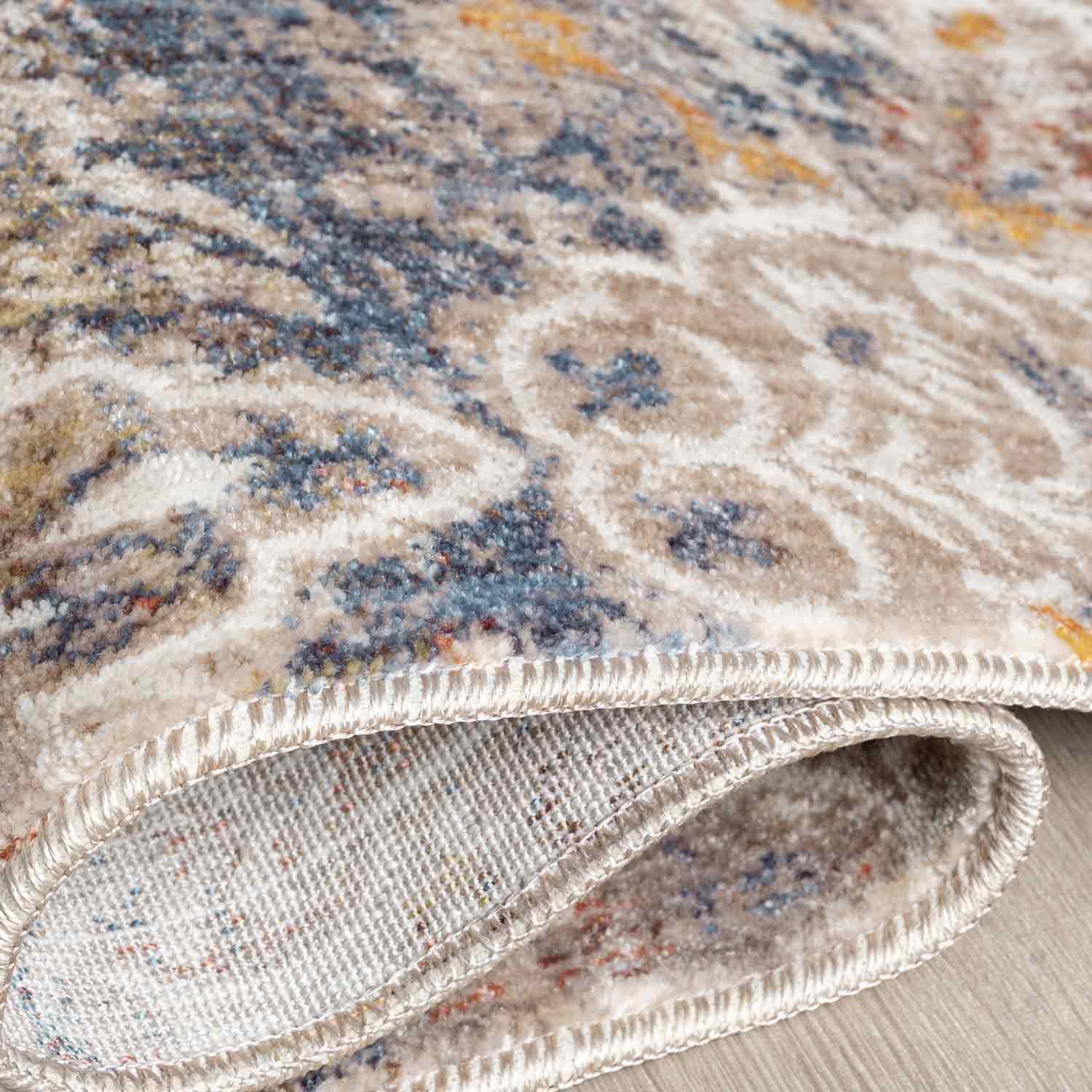 Bej Çok Renkli Klasik Eskitme Desenli Halı