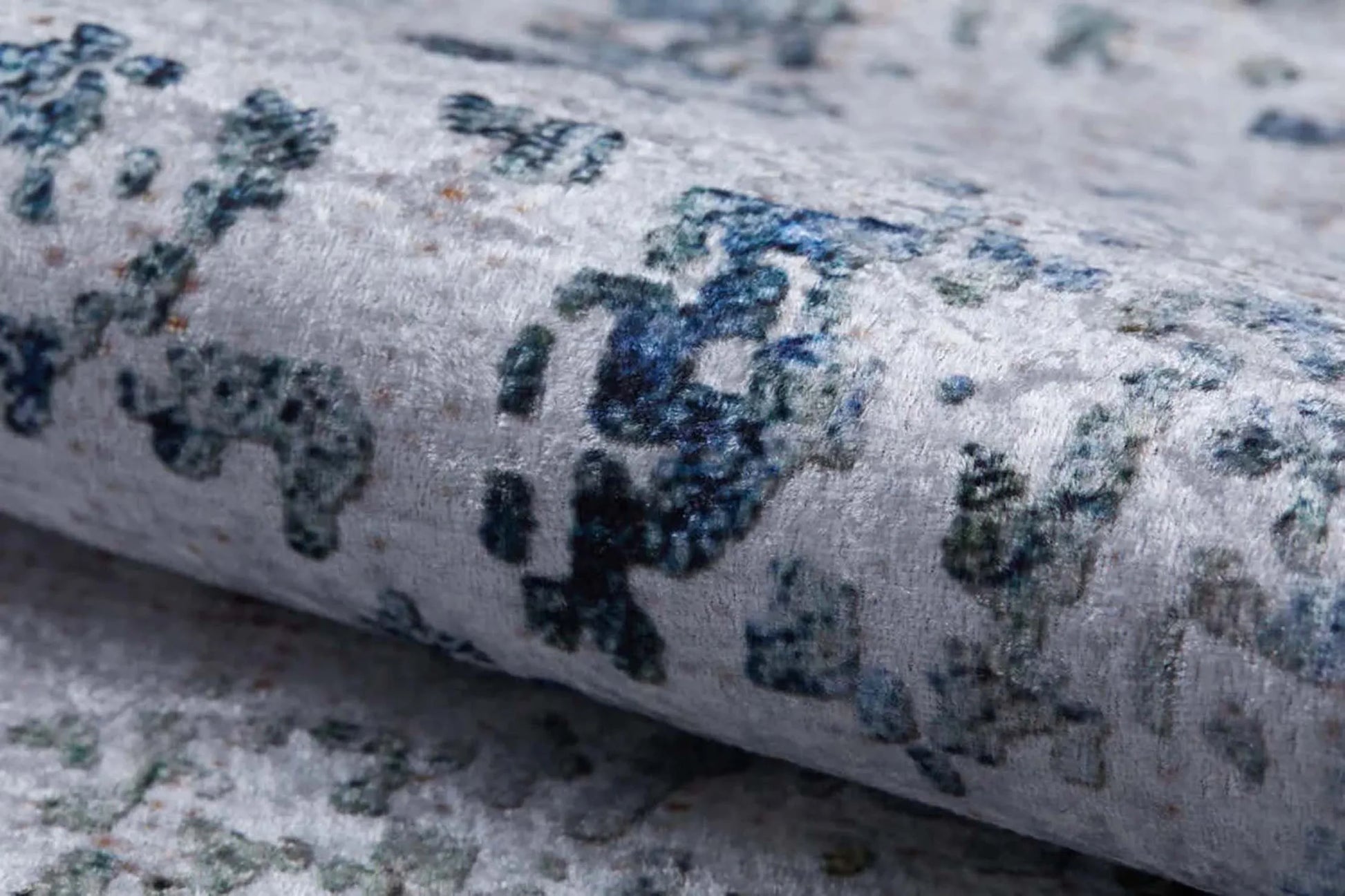 Abstract Desenli Gri Renkli Modern Halı-Pera Halı