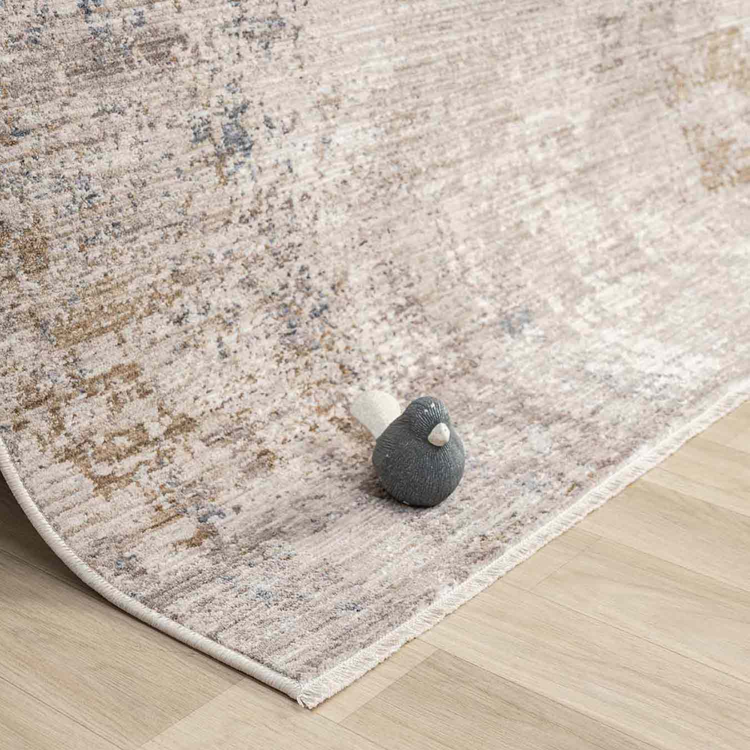 Açık Gri Bej Mavi Eskitme Desenli Halı-Pera Halı