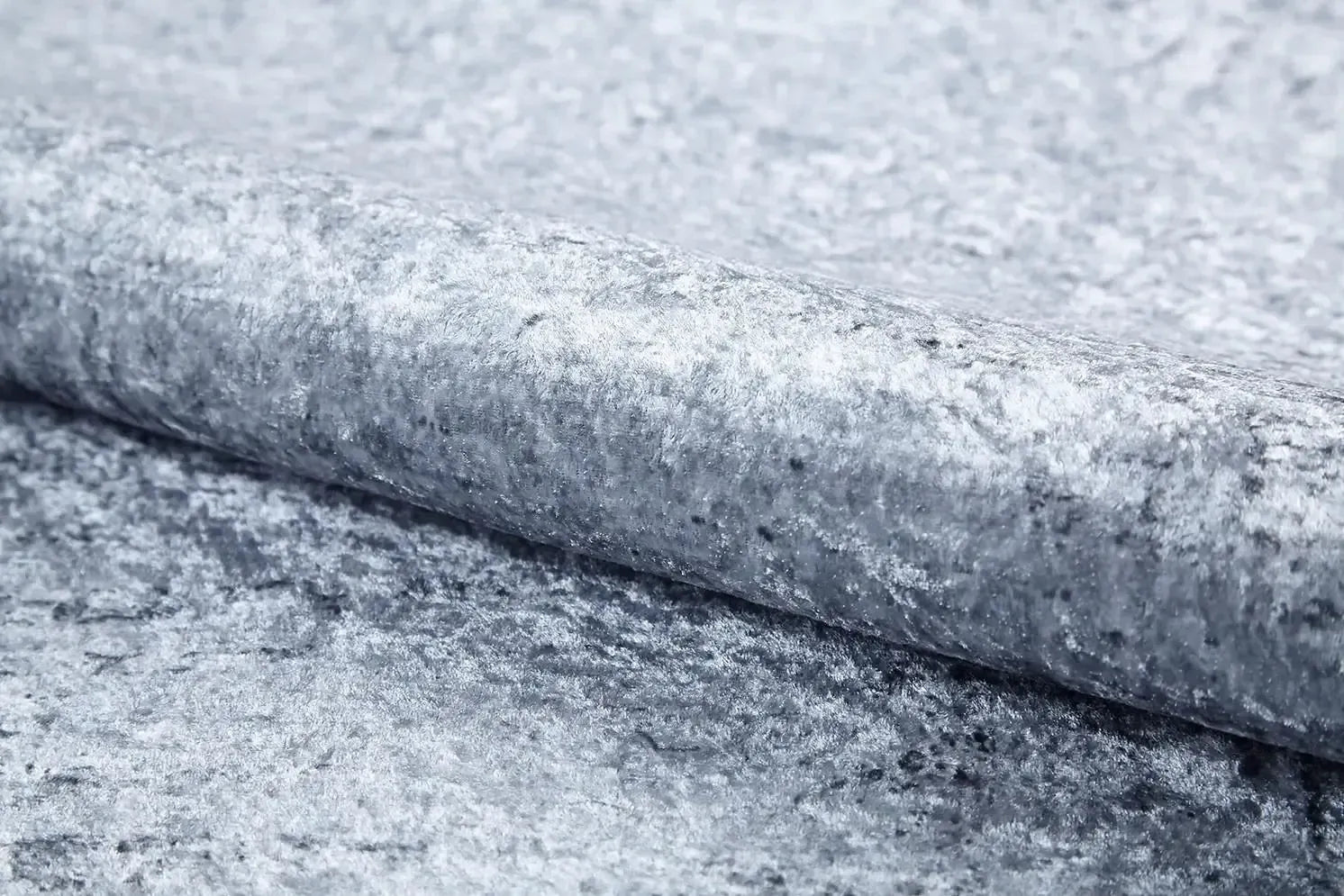 Açık Gri Beyaz Eskitme Desenli Halı-Pera Halı