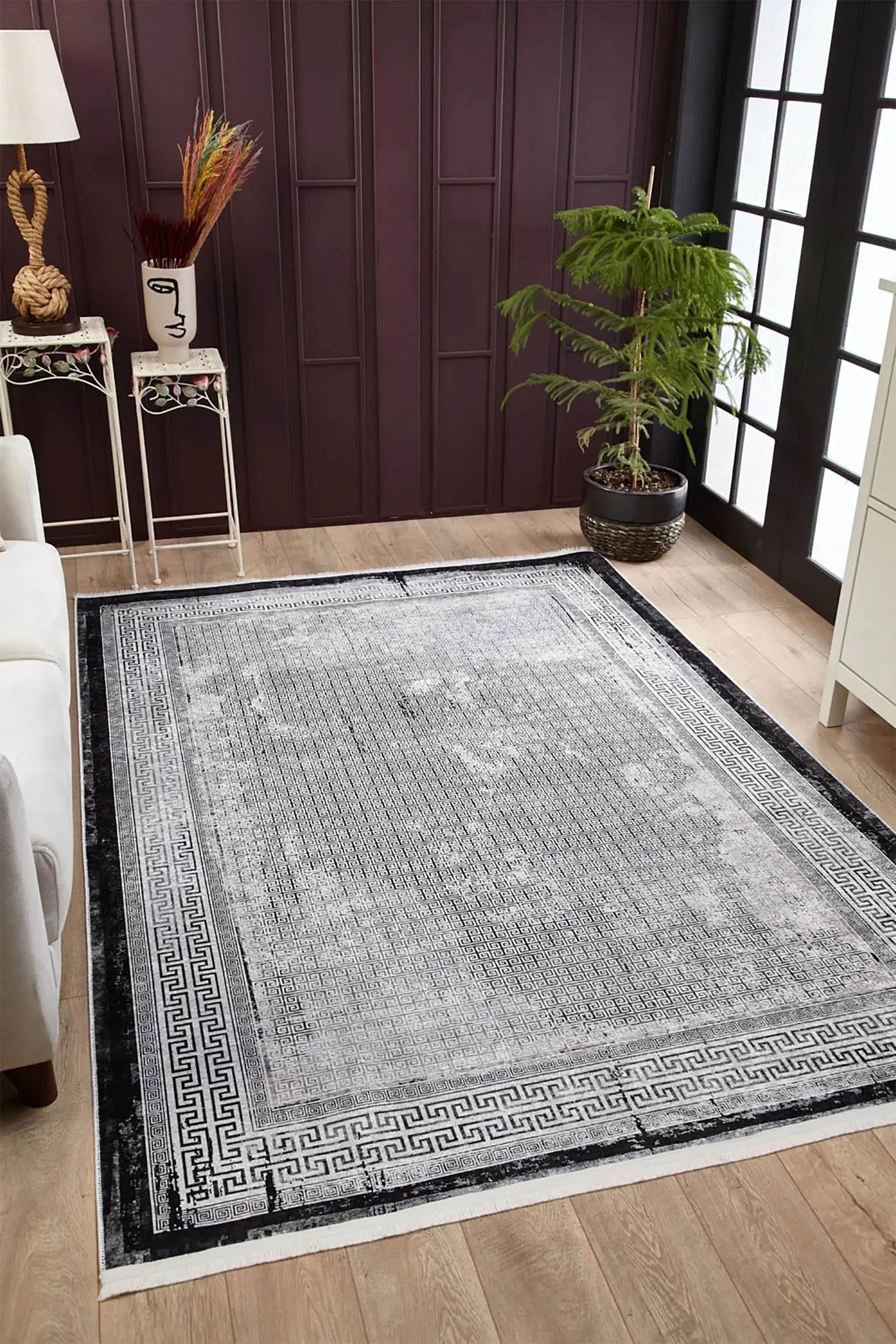 Açık Gri Geometrik Bordürlü Halı-Pera Halı