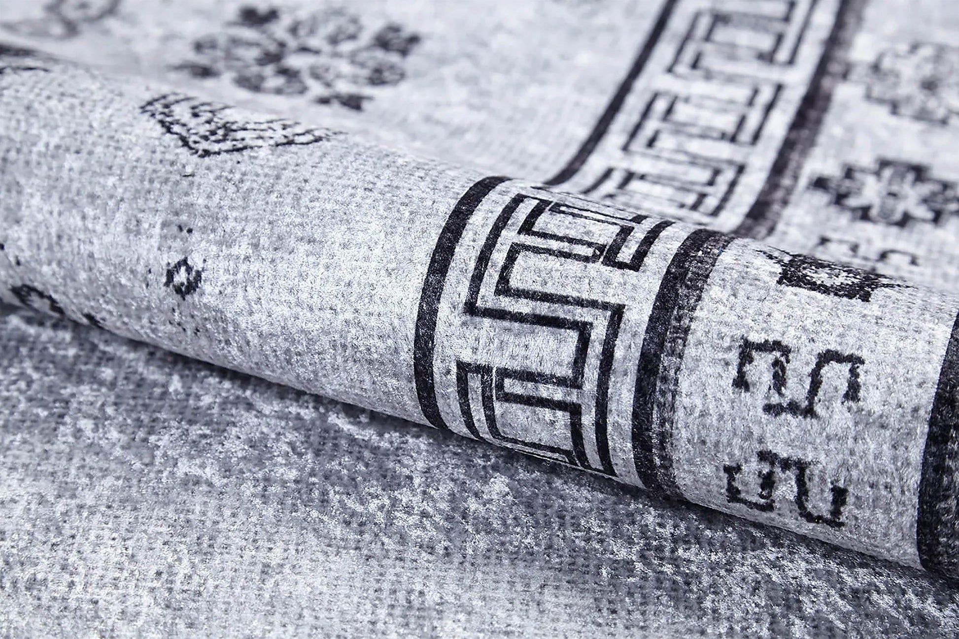 Açık Gri Geometrik Oryantal Madalyon Halı-Pera Halı