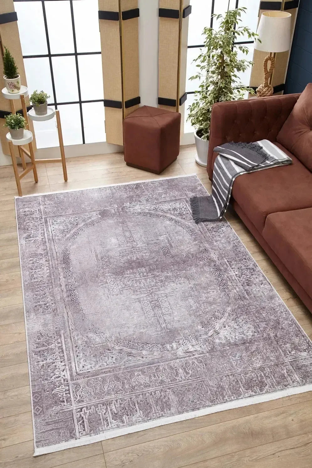 Açık Lila Oval Motifli Modern Yıkanabilir Halı-Pera Halı