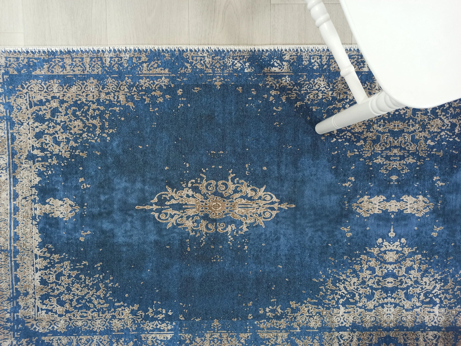 Açık Mavi Lacivert Vintage Halı-Pera Halı