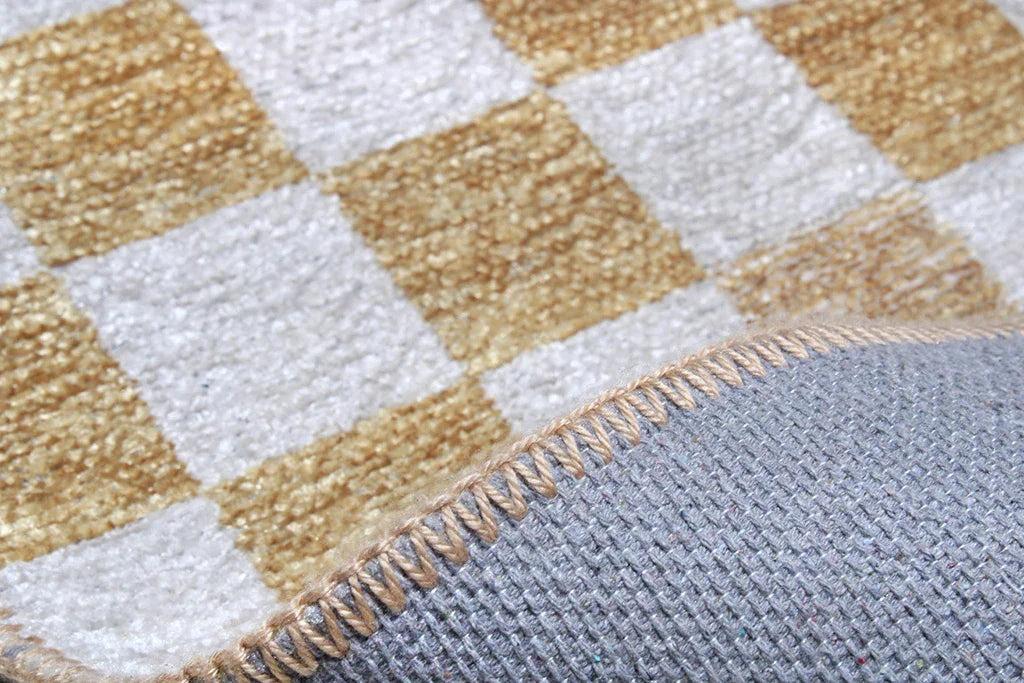 Altın Sarı Modern Geometrik Dama Desenli Yıkanabilir Halı-Pera Halı