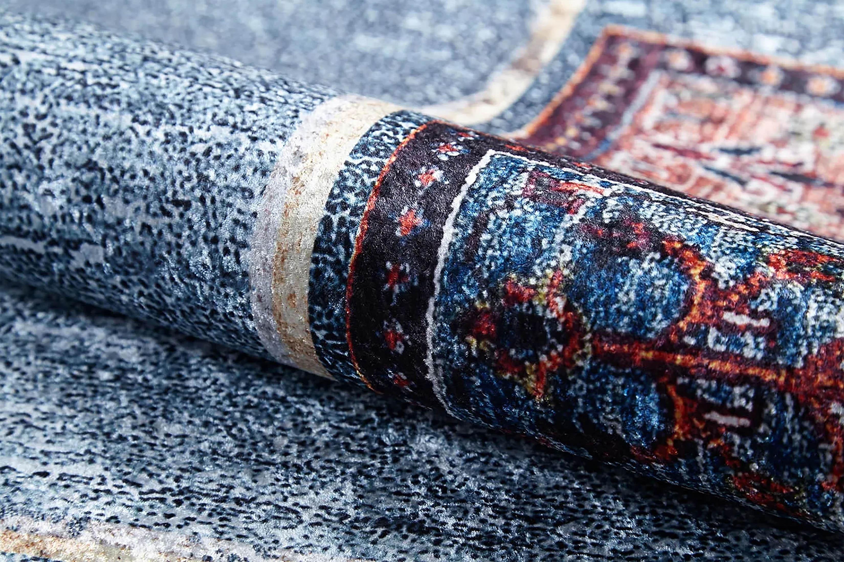 Antik Geometrik Desenli Oryantal Mavi Halı-Pera Halı