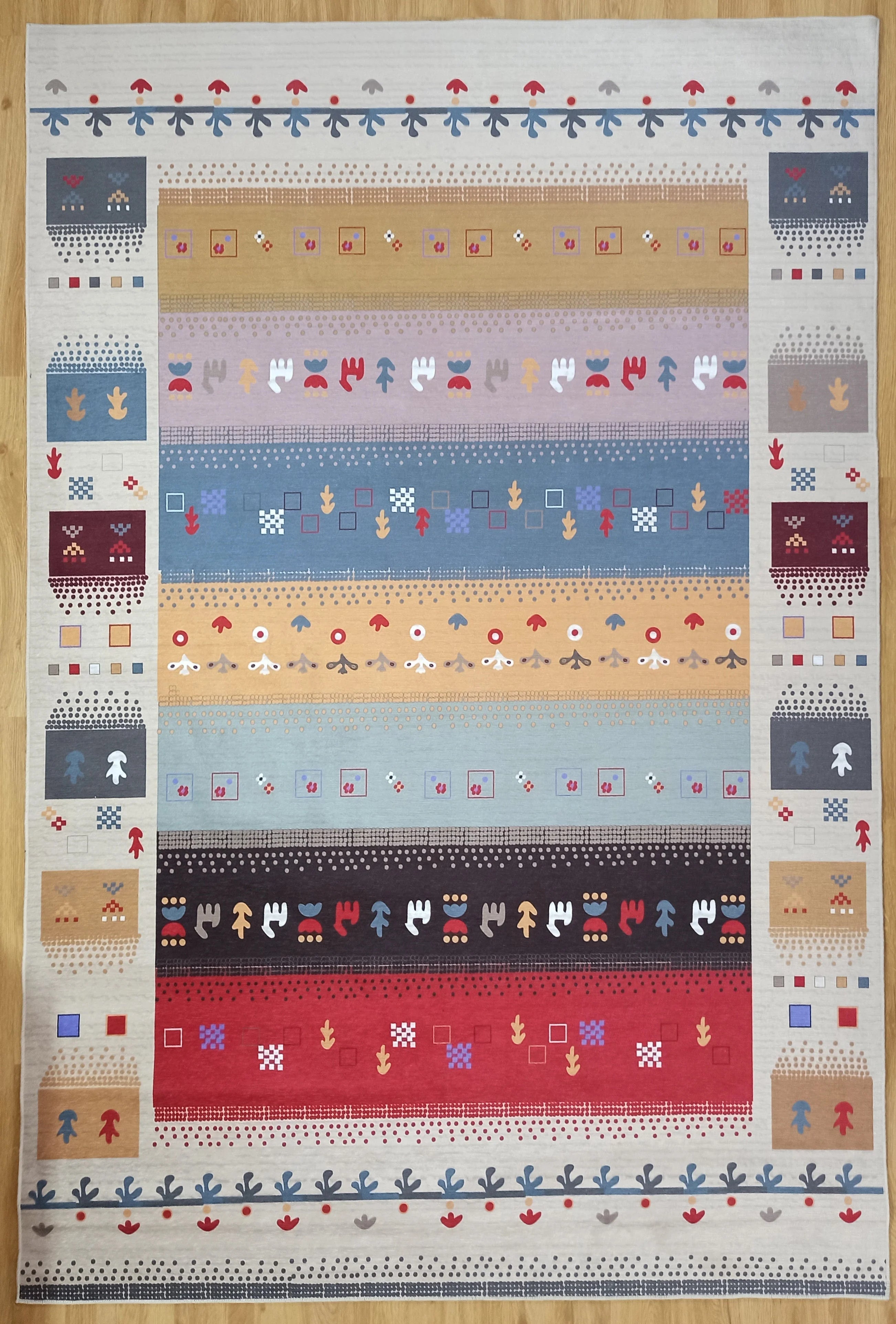 Renkli ve Figürlü Modern Kilim Halı