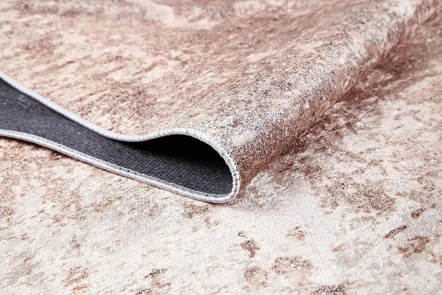 Bej Açık Kahve Eskitme Halı-Pera Halı