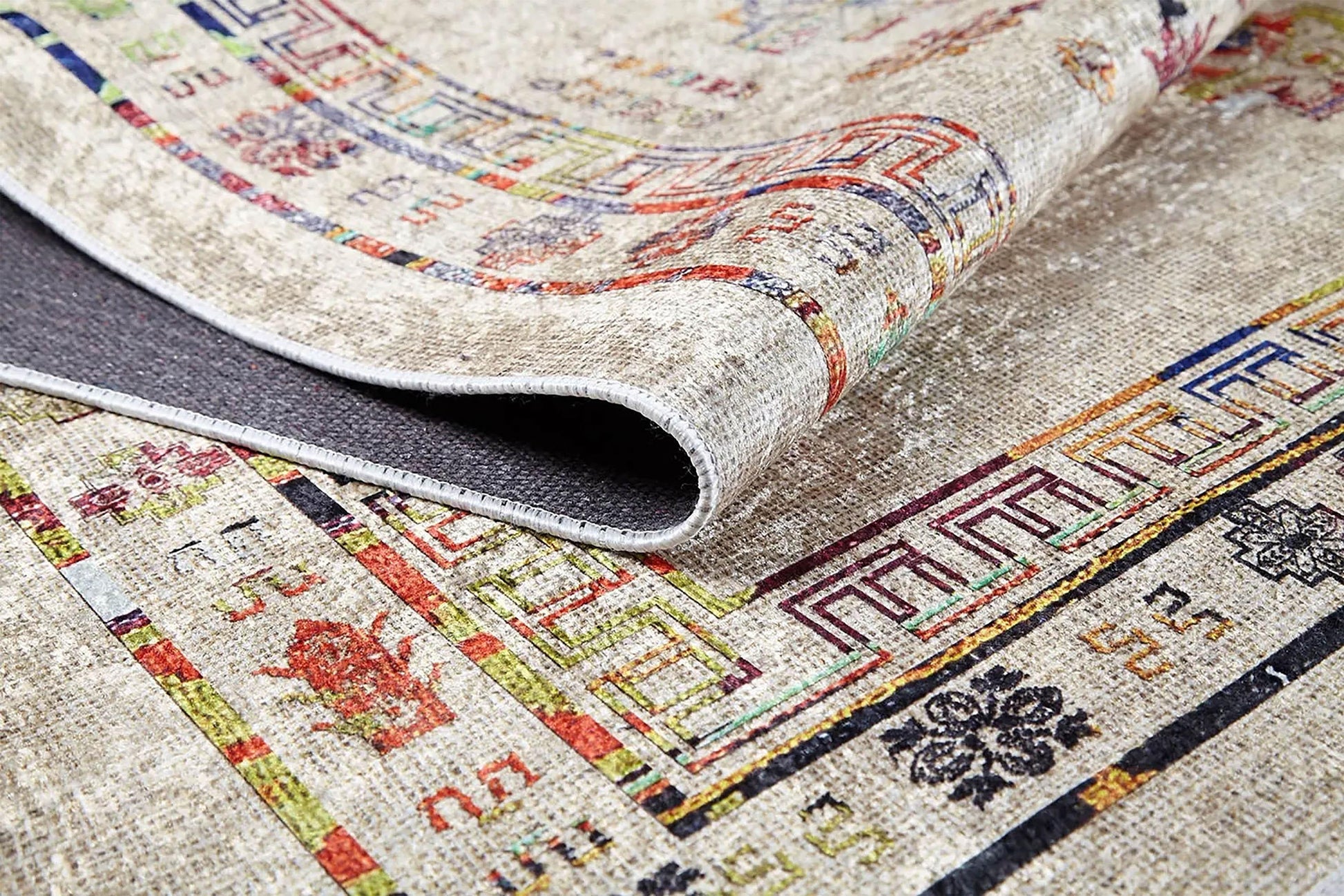 Bej Çok Renkli Geometrik Oryantal Madalyon Halı-Pera Halı