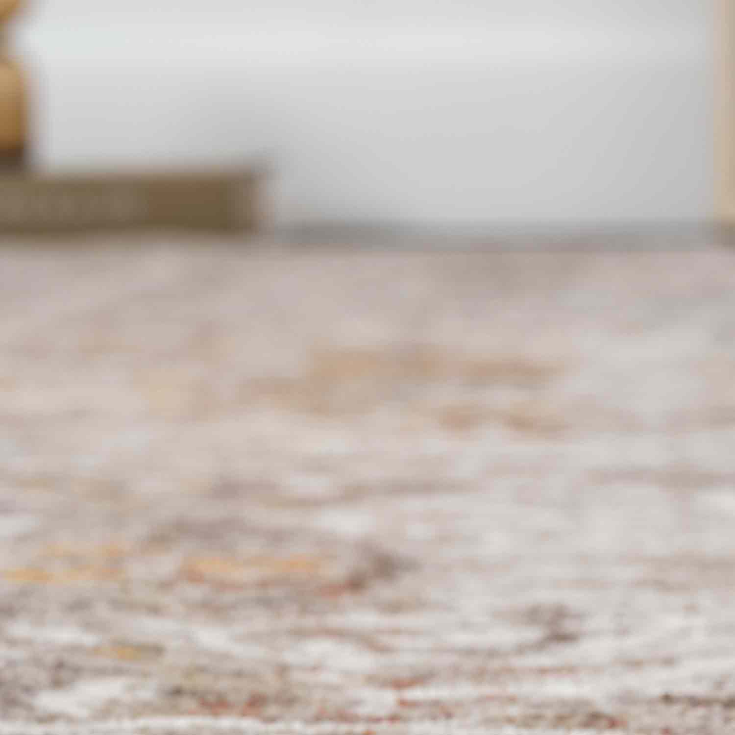 Bej Çok Renkli Klasik Eskitme Desenli Halı-Pera Halı