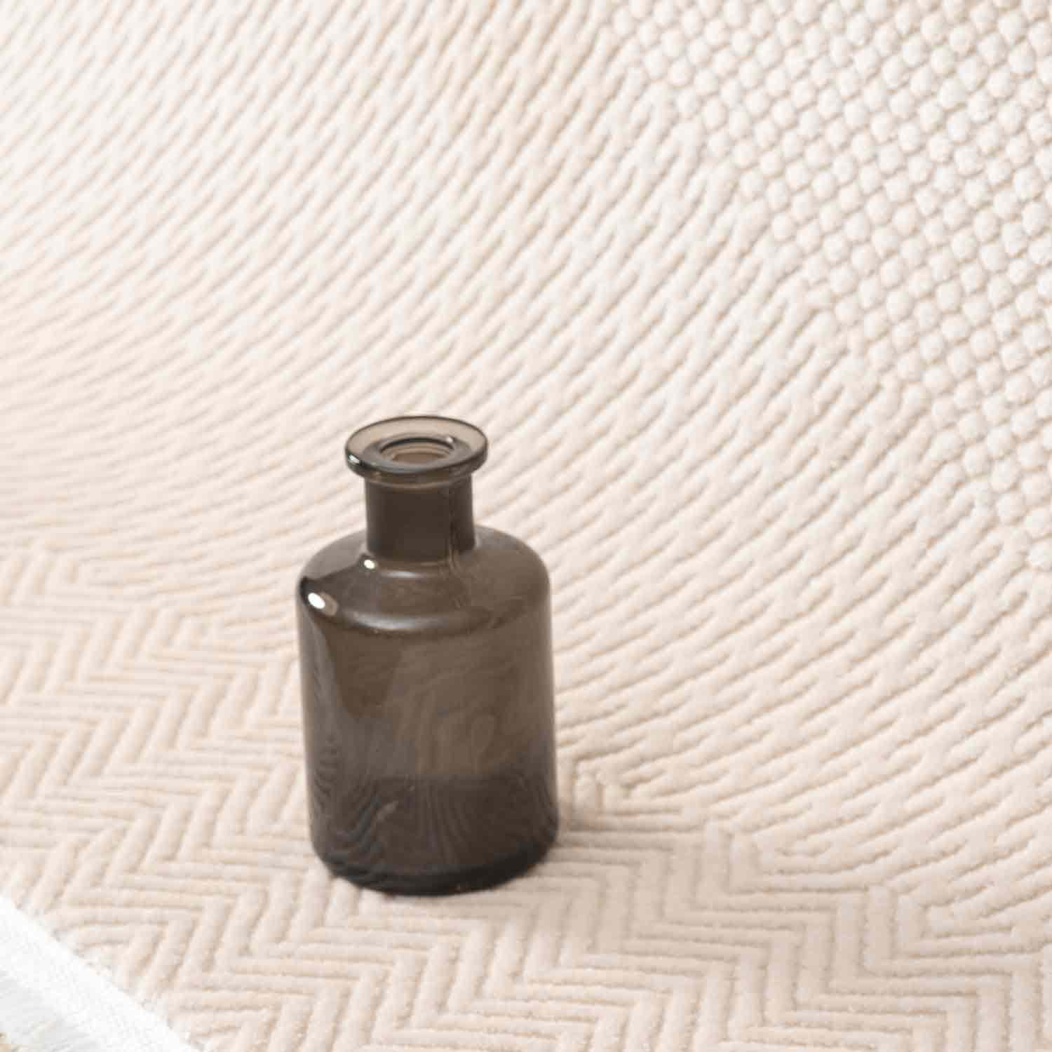 Bej Kabartmalı Soyut Modern Halı-Pera Halı