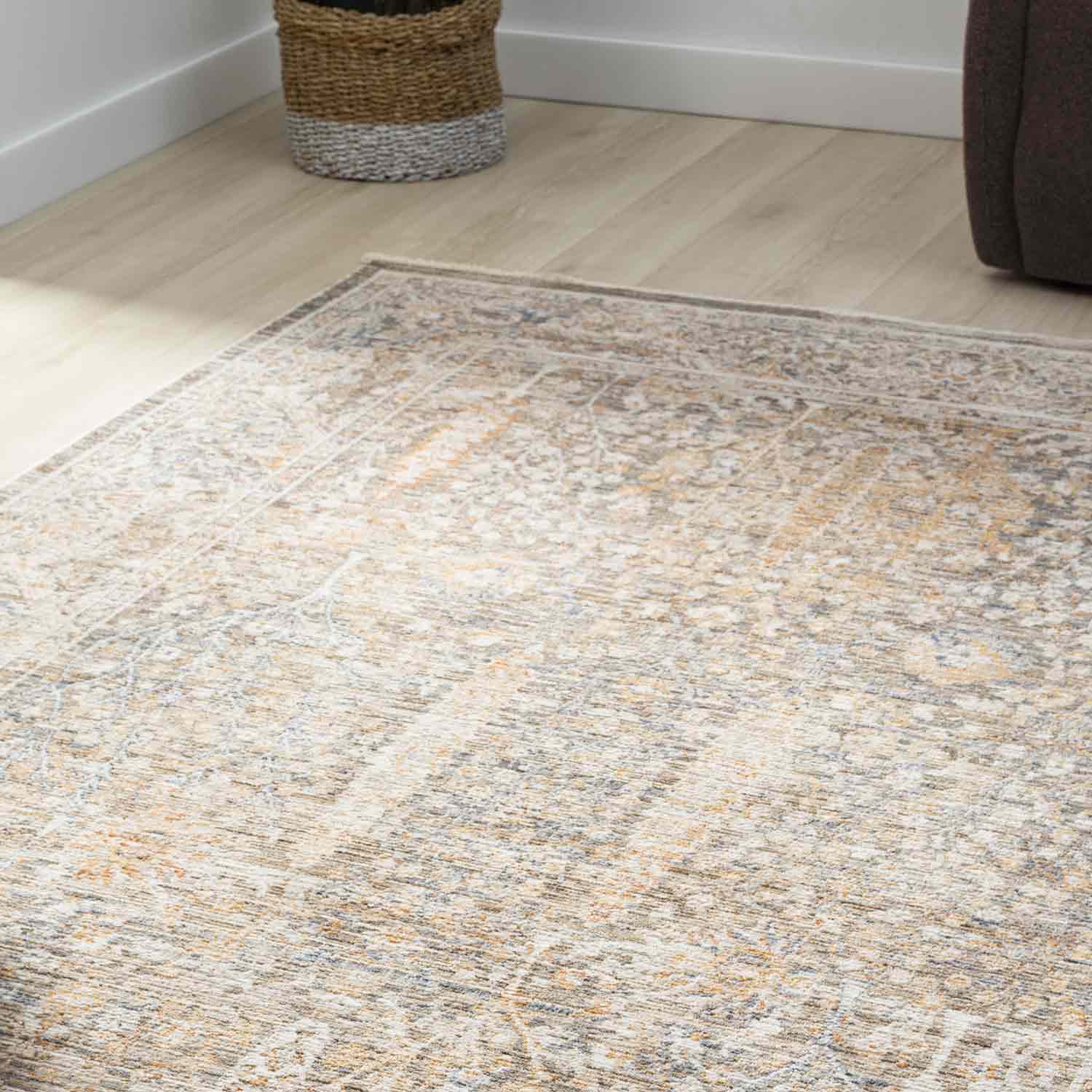 Bej Kahve Çok Renkli Klasik Halı-Pera Halı