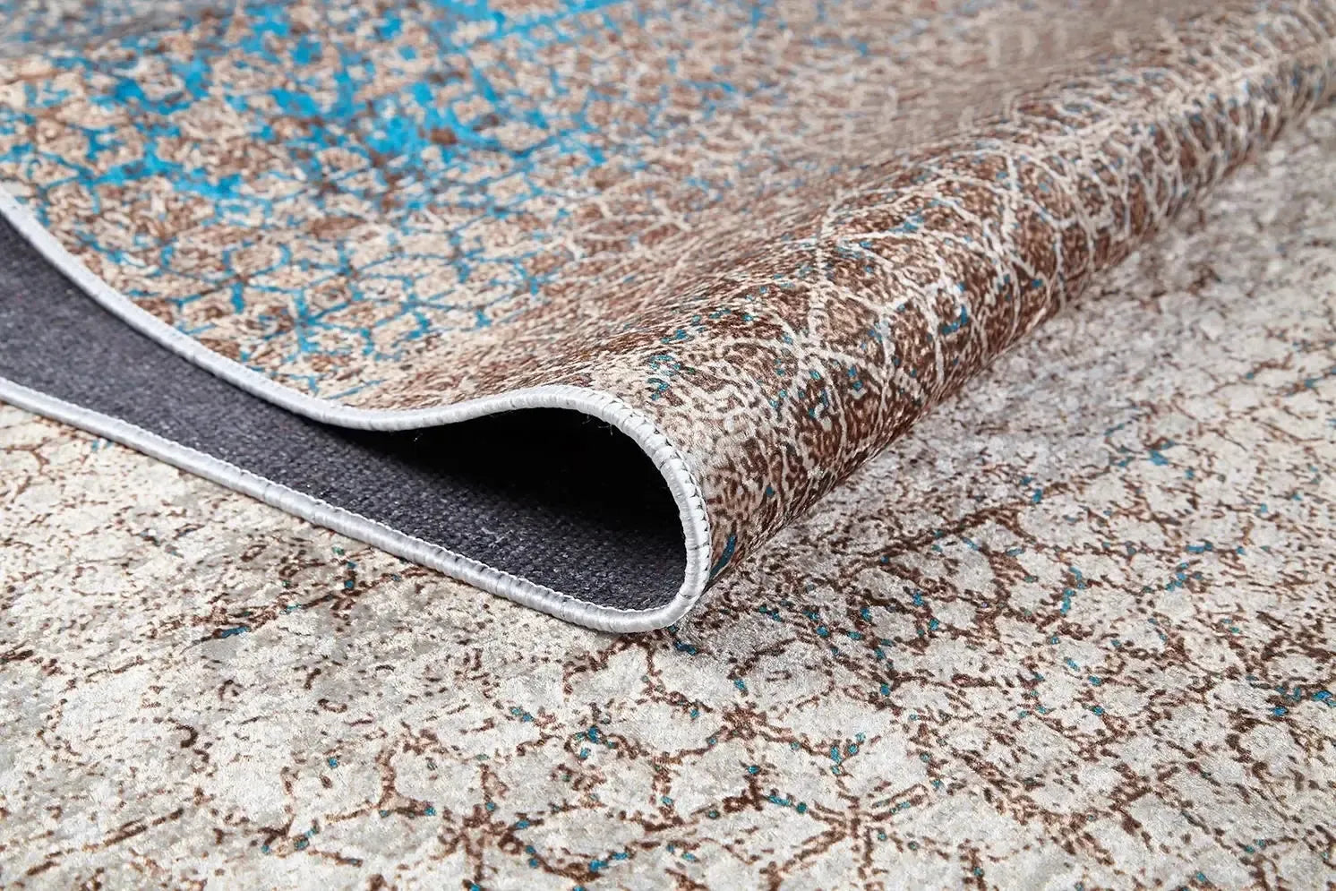 Bej, Kahve ve Mavi Tonlarda Mozaik Desenli Halı-Pera Halı