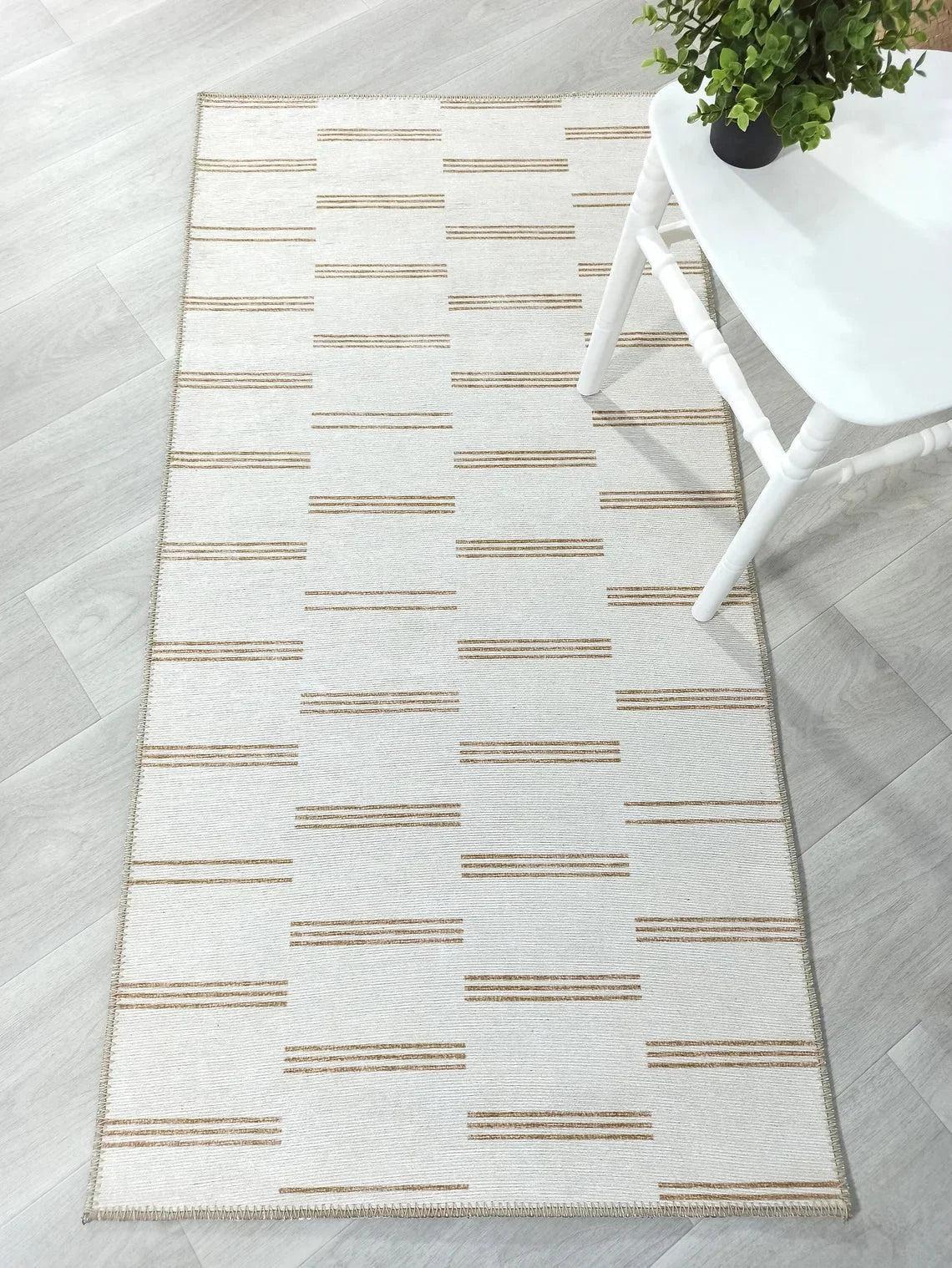 Bej ve Kahverengi Çizgili Nötr Vintage Halı-Pera Halı