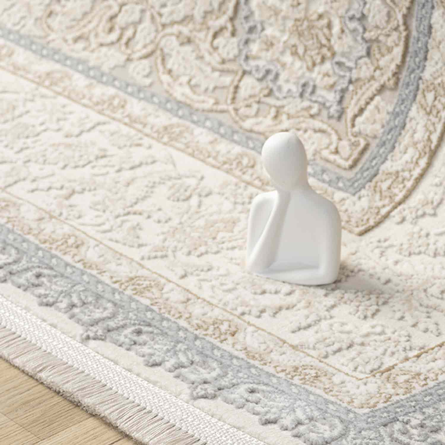 Beyaz Gri Bej Klasik Medallion Desenli Halı-Pera Halı