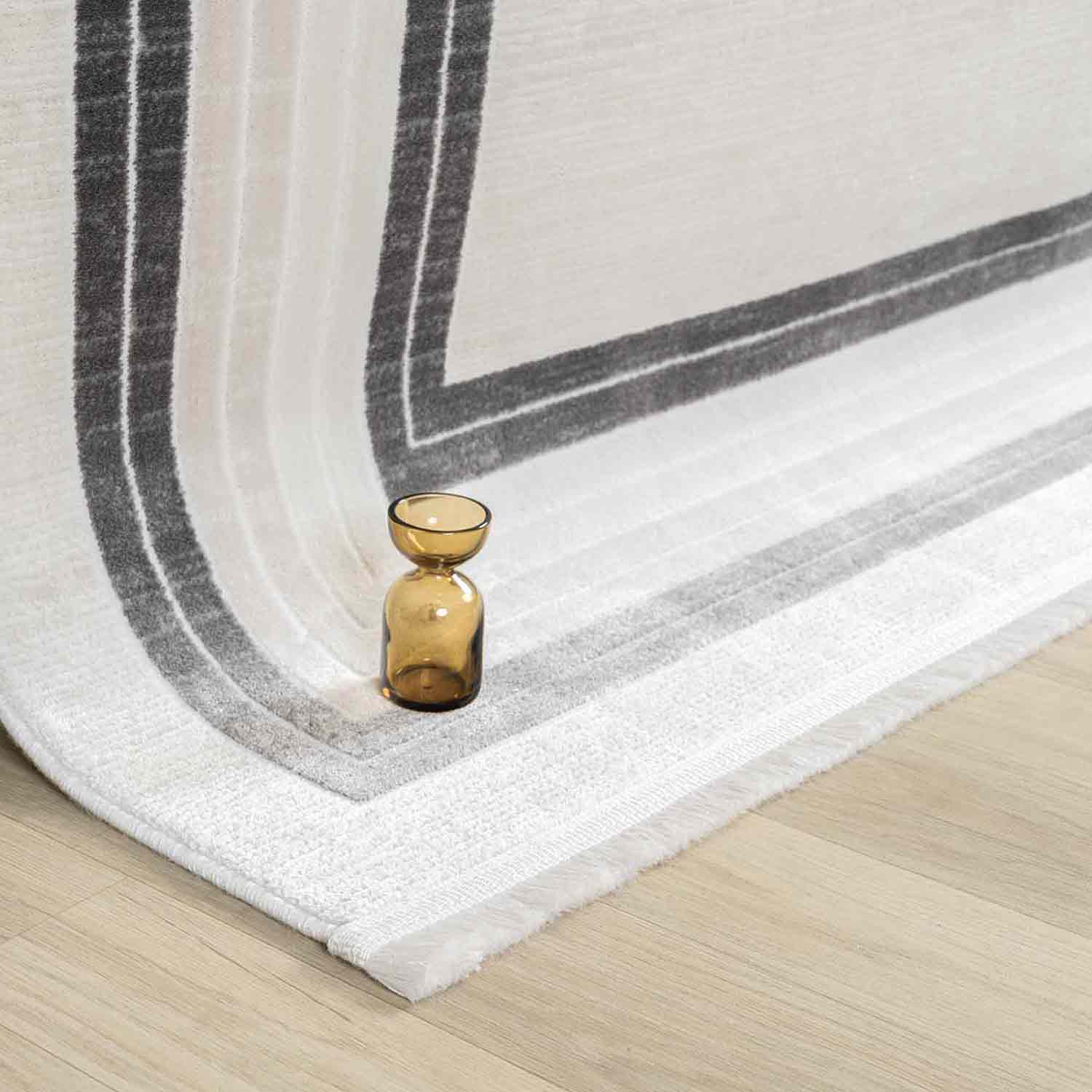 Beyaz Gri Dikdörtgen Bordürlü Modern Halı-Pera Halı