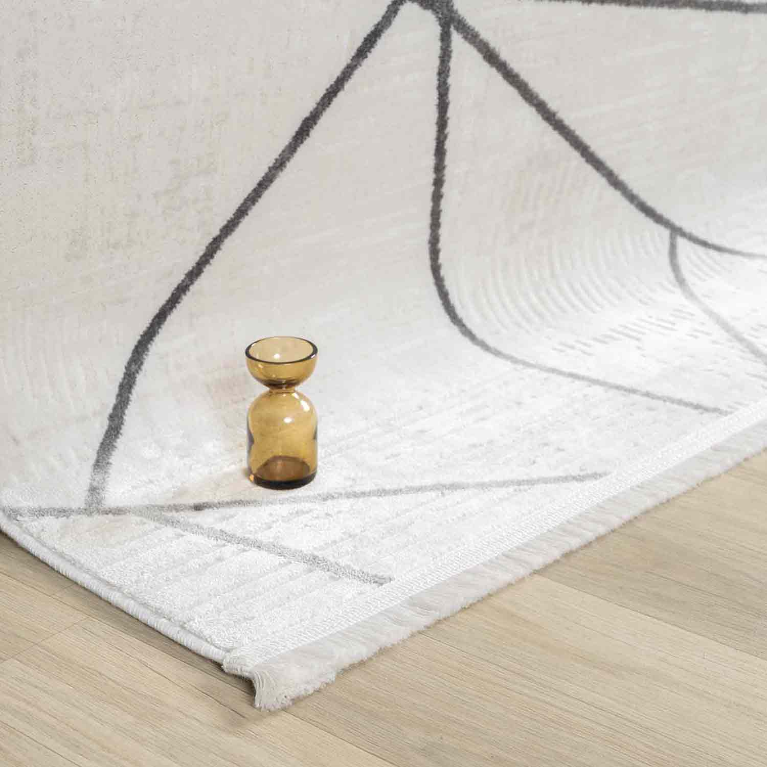 Beyaz Gri Siyah Üçgen Geometrik Modern Halı-Pera Halı