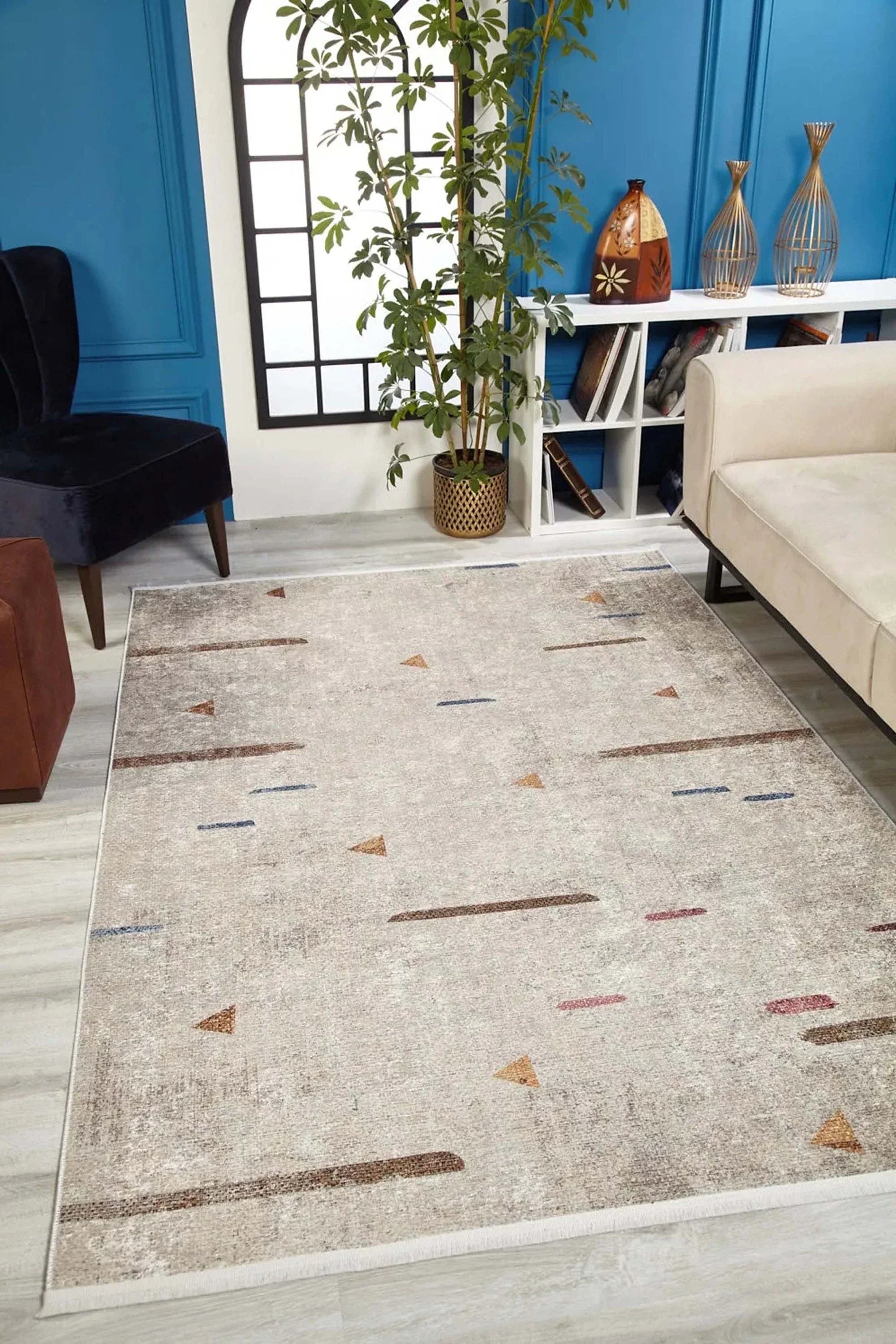 Beyaz Krem Eskitme Geometrik Desenli Halı-Pera Halı