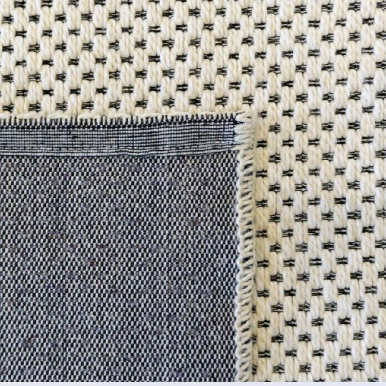 Beyaz Krem Siyah Melanj Noktalı Modern Halı-Pera Halı