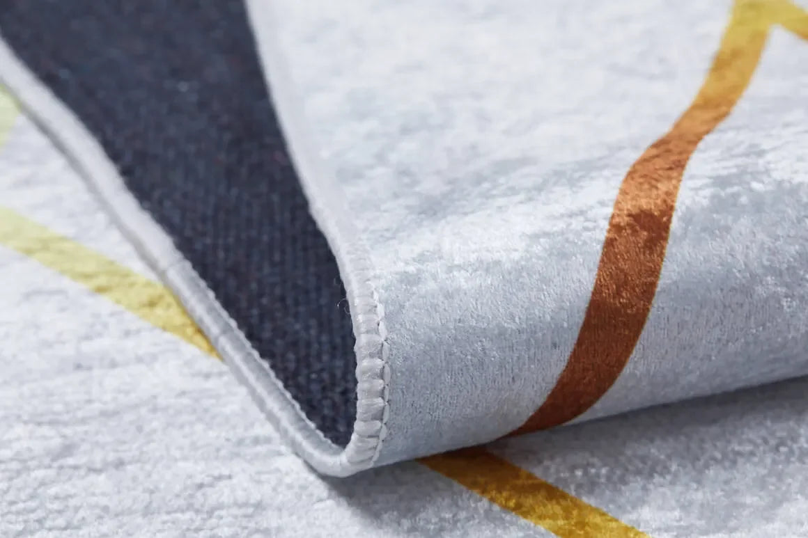 Beyaz Mermer Desenli Altın Geometrik Çizgili Halı-Pera Halı