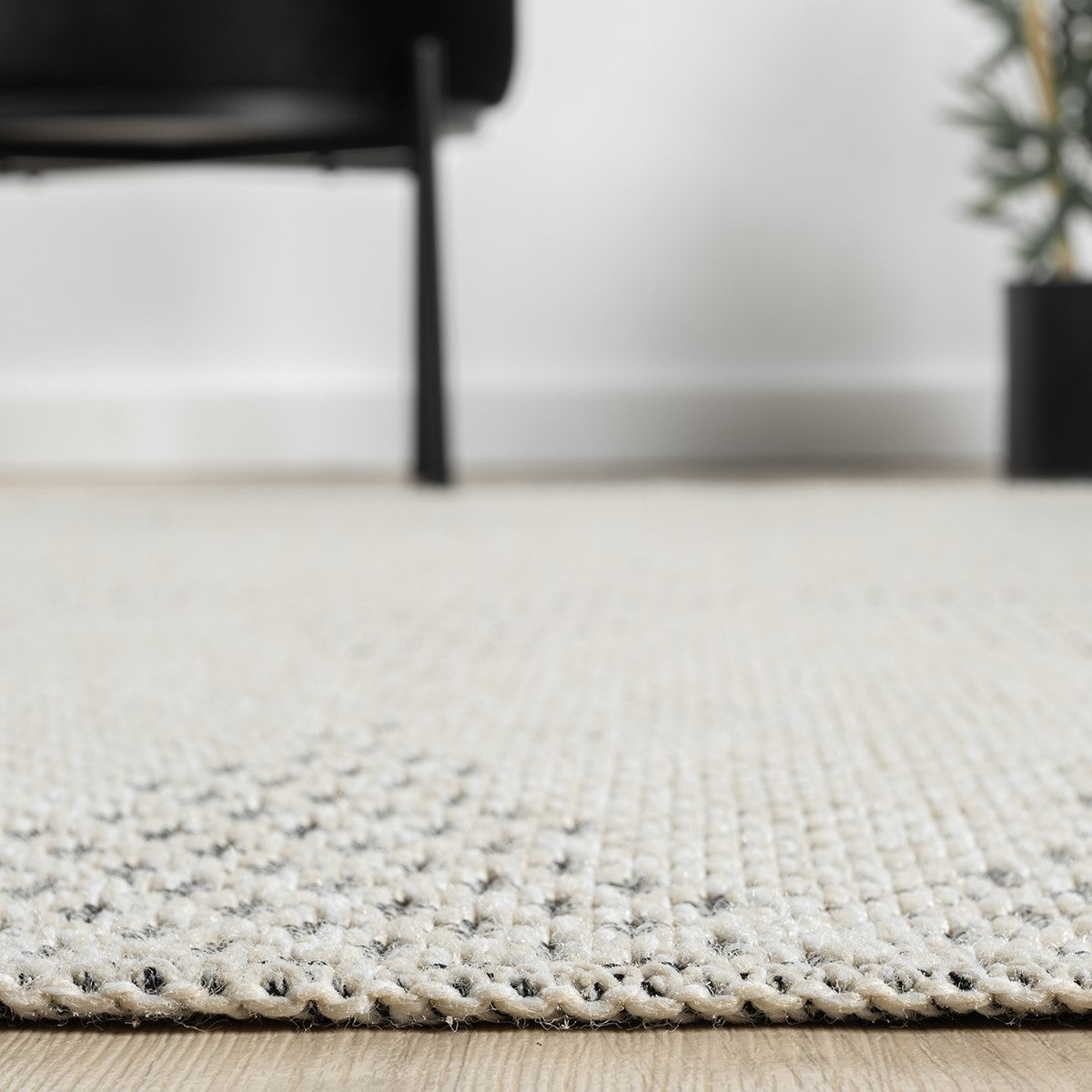 Beyaz Siyah Melanj Baklava Desenli Modern Halı-Pera Halı