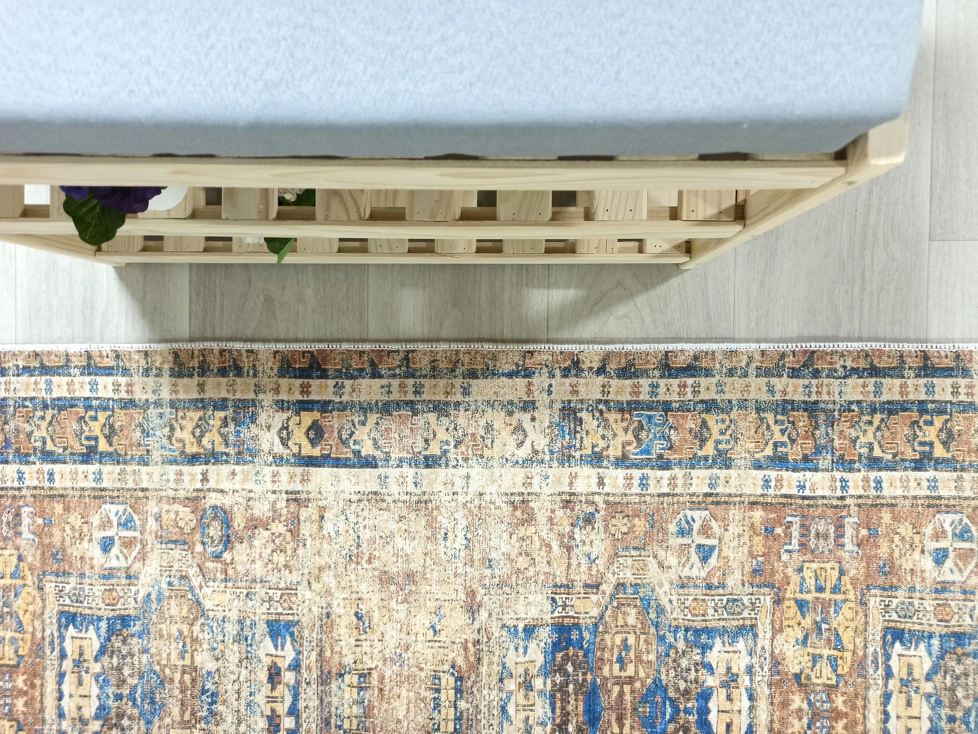 Bohem Mavi Bej Otantik Halı-Pera Halı